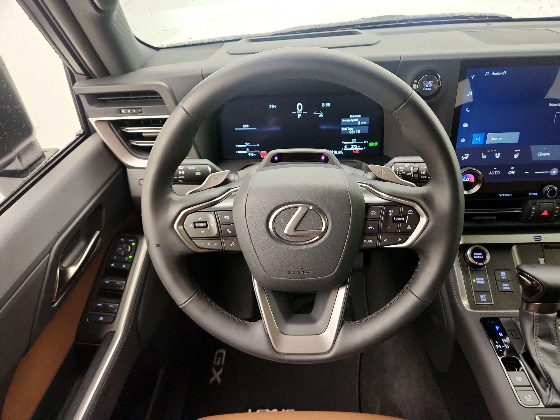Thumbnail: 2024 Lexus GX - 10