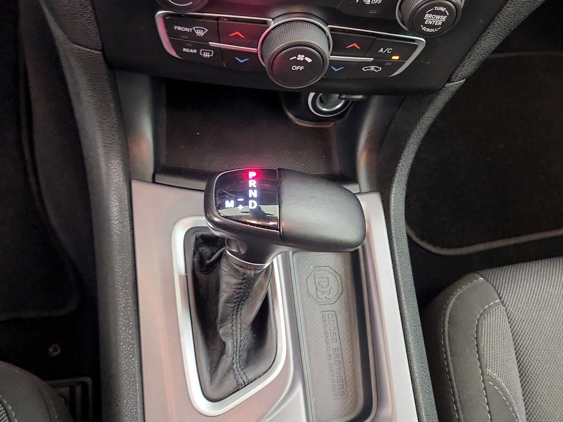 Thumbnail: 2022 Dodge Charger - 17