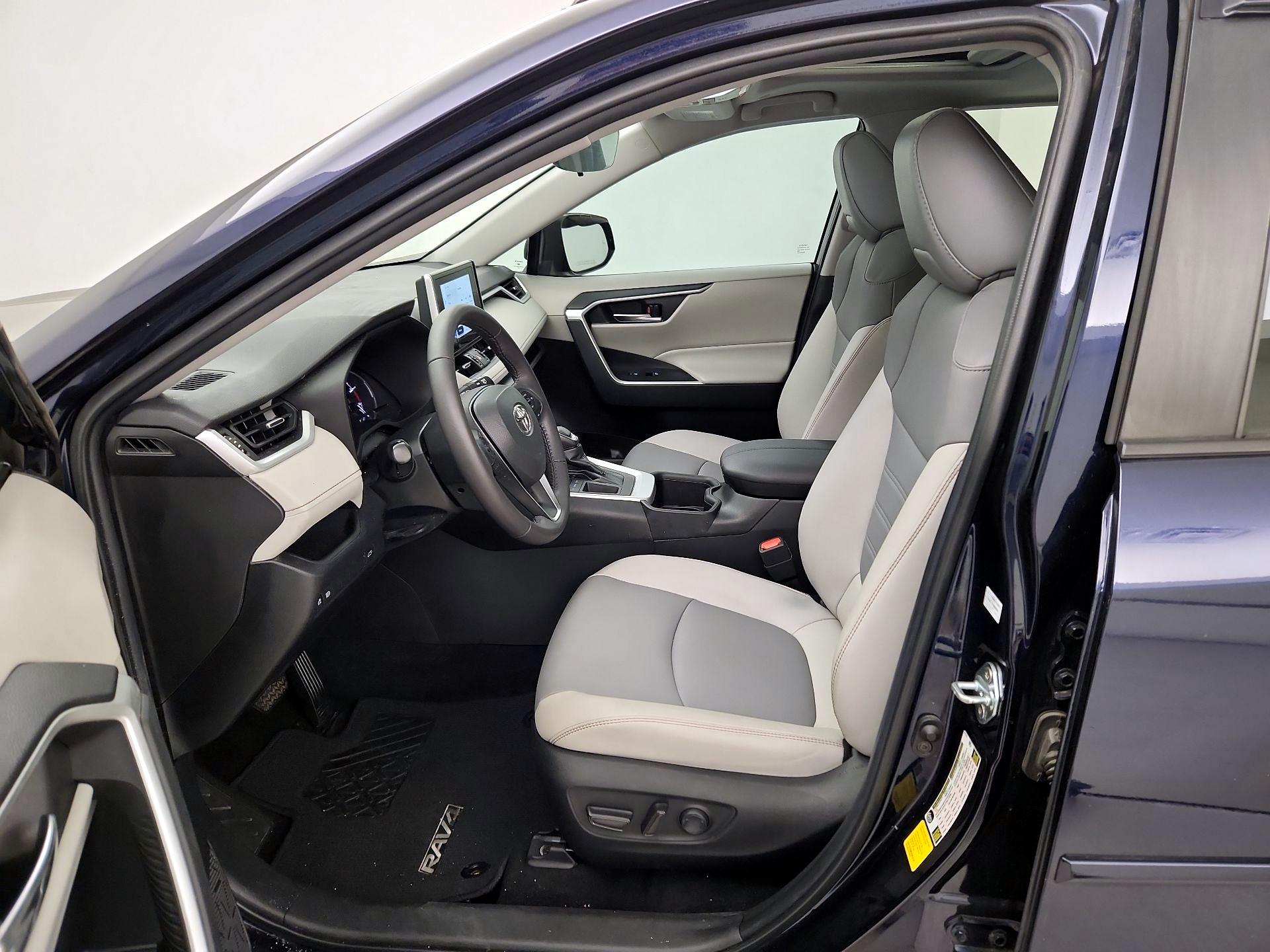 Thumbnail: 2023 Toyota RAV4 - 11