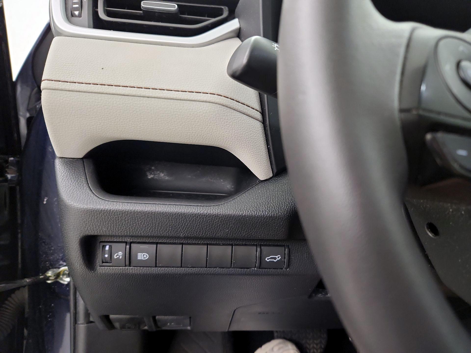 Thumbnail: 2023 Toyota RAV4 - 13