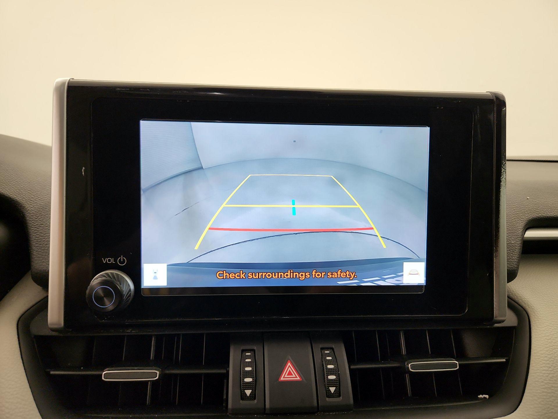 Thumbnail: 2023 Toyota RAV4 - 14