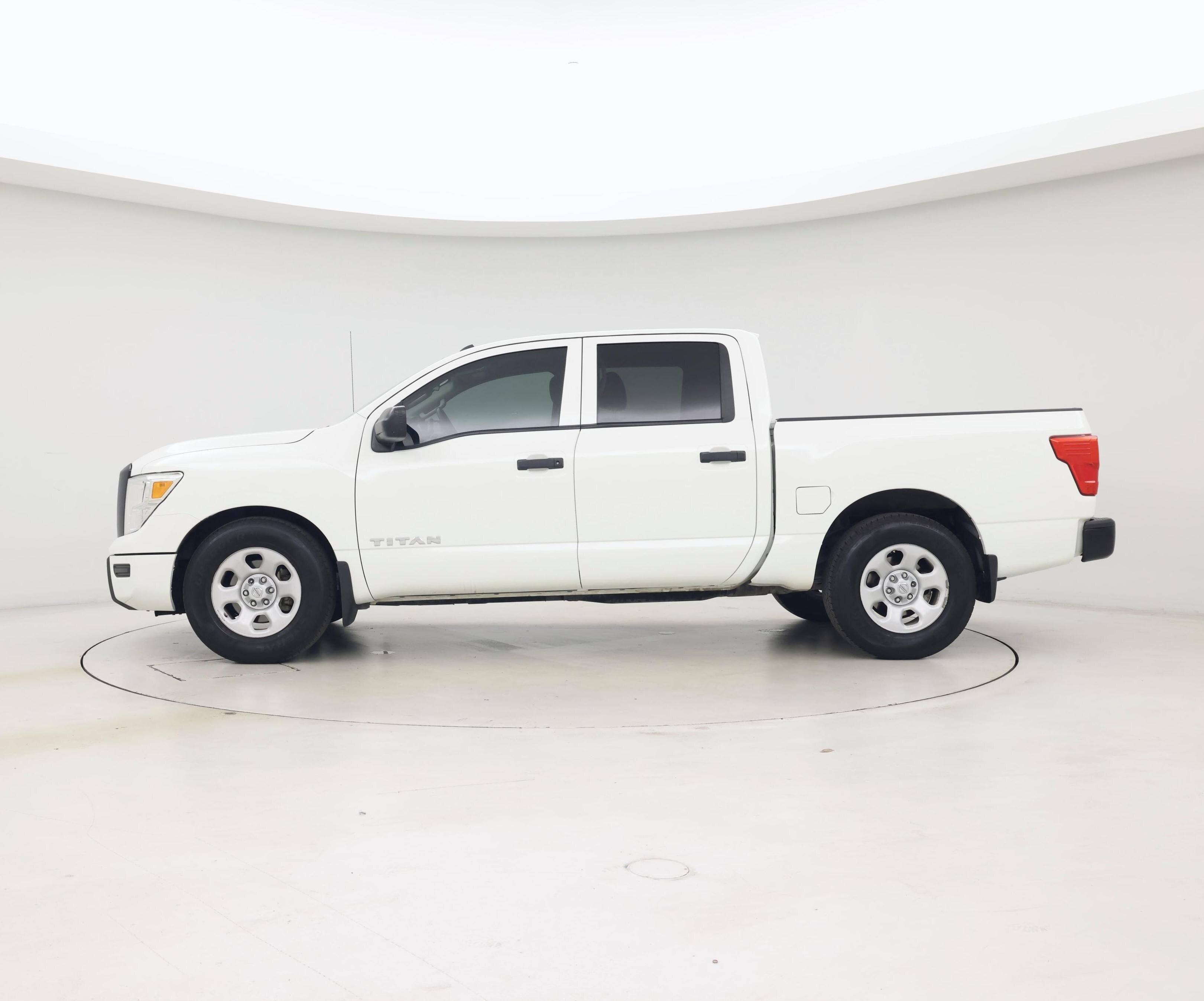 Thumbnail: 2020 Nissan Titan - 3