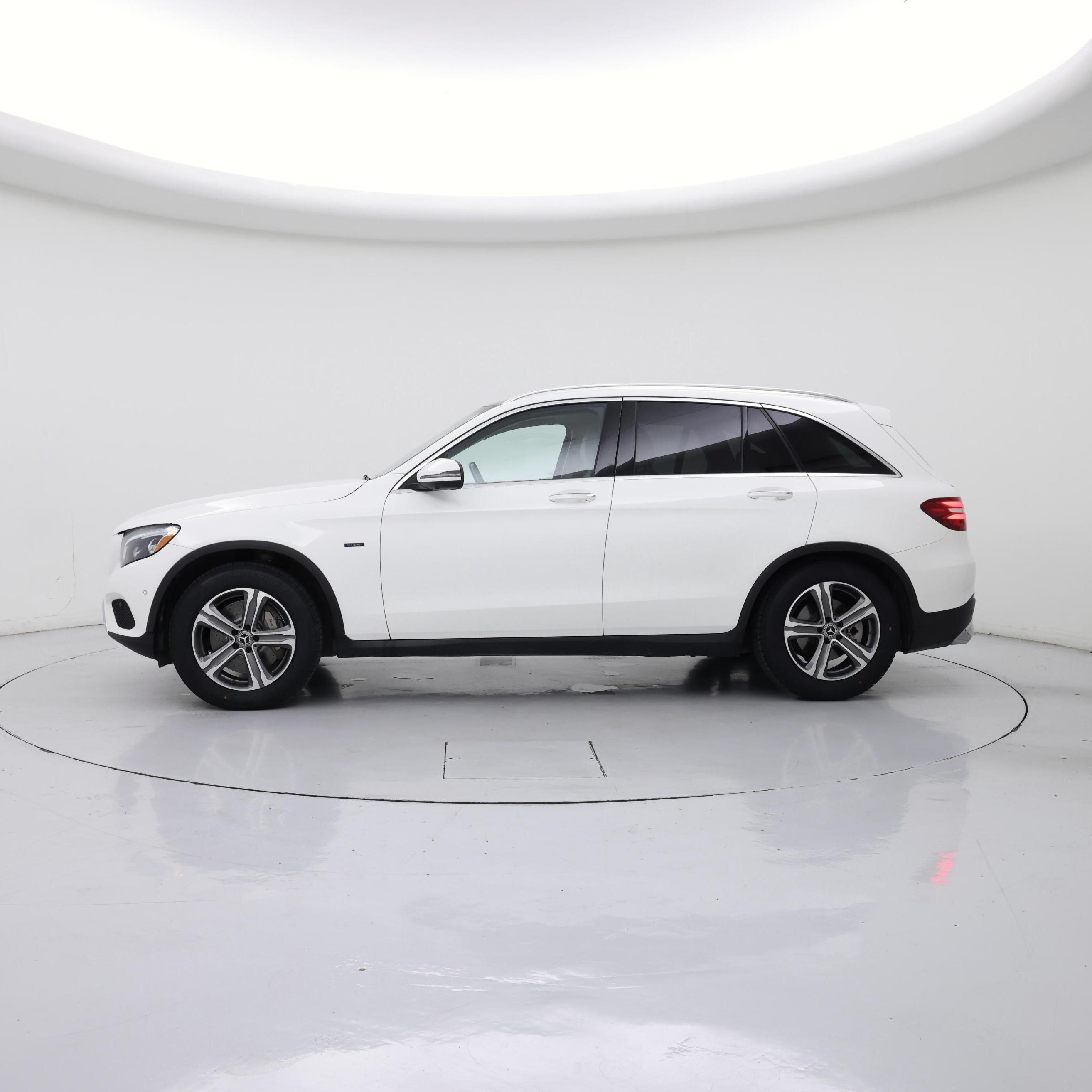 Thumbnail: 2019 Mercedes-Benz GLC - 3