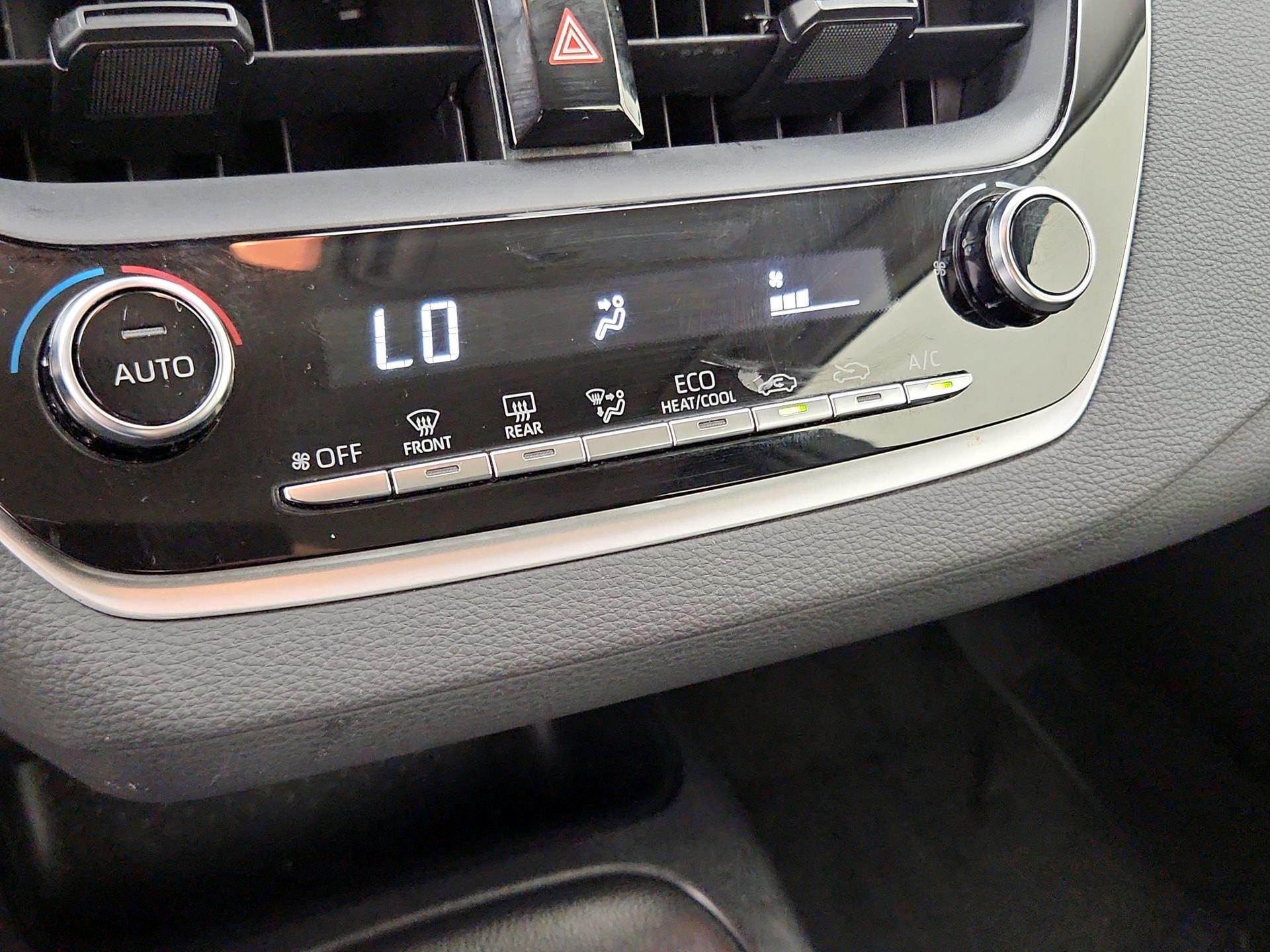 Thumbnail: 2022 Toyota Corolla - 16