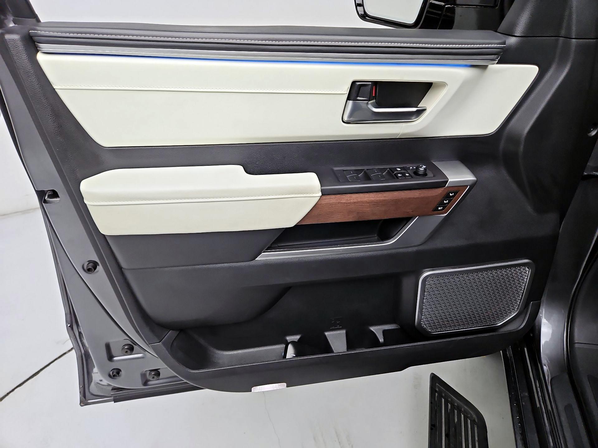 Thumbnail: 2023 Toyota Tundra - 12