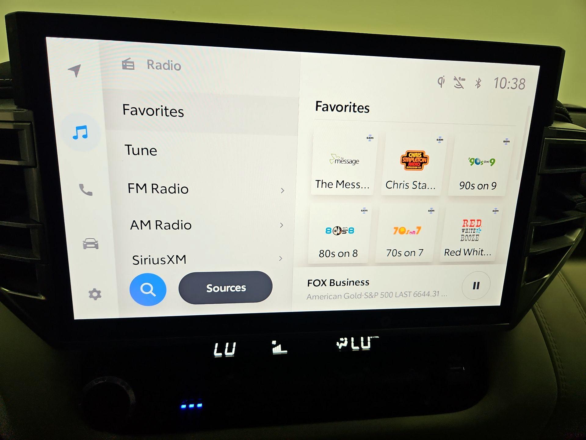 Thumbnail: 2023 Toyota Tundra - 16