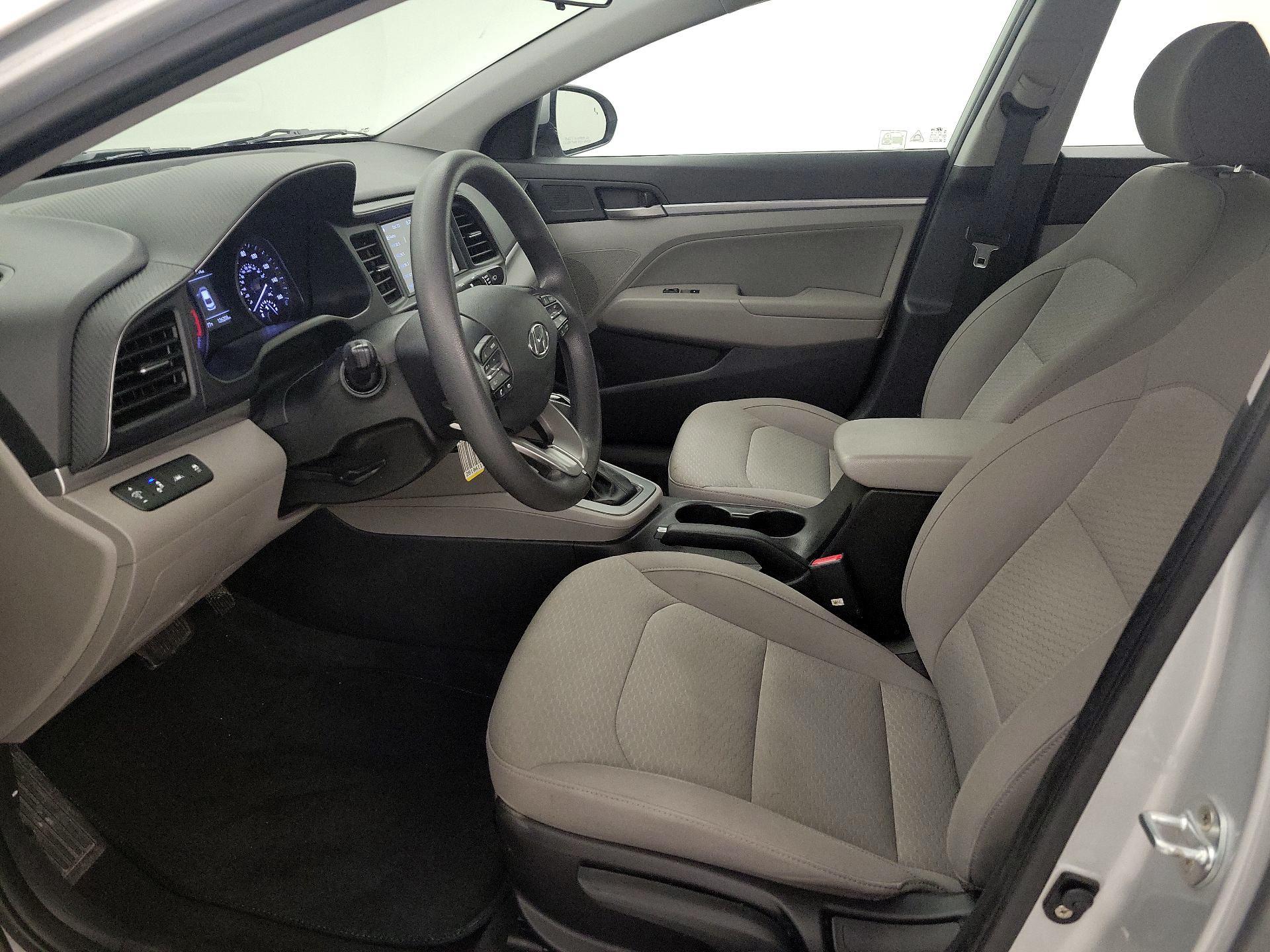 Thumbnail: 2019 Hyundai Elantra - 11