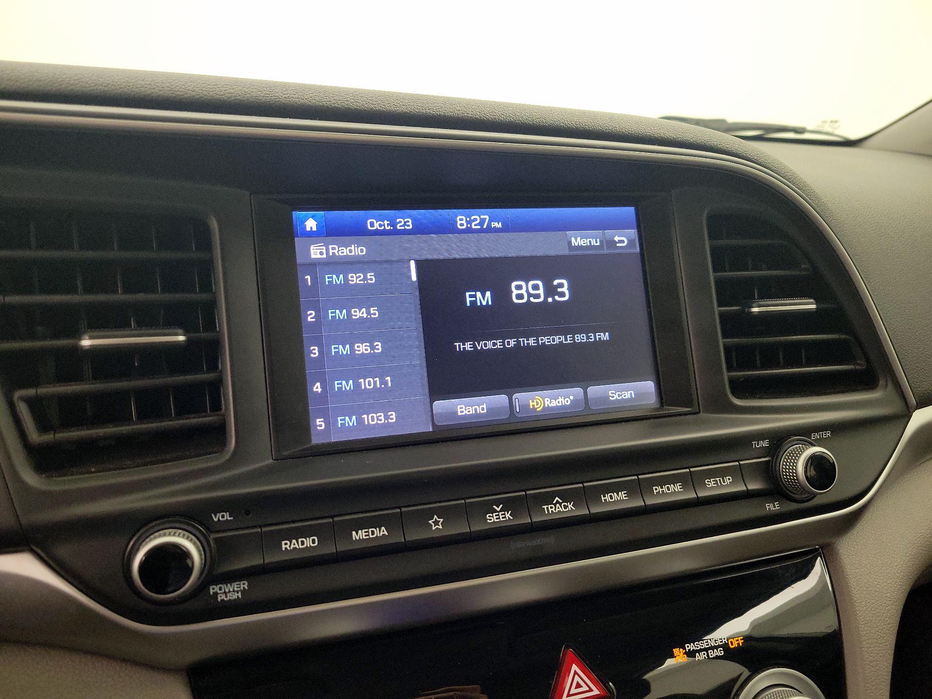 Thumbnail: 2019 Hyundai Elantra - 15