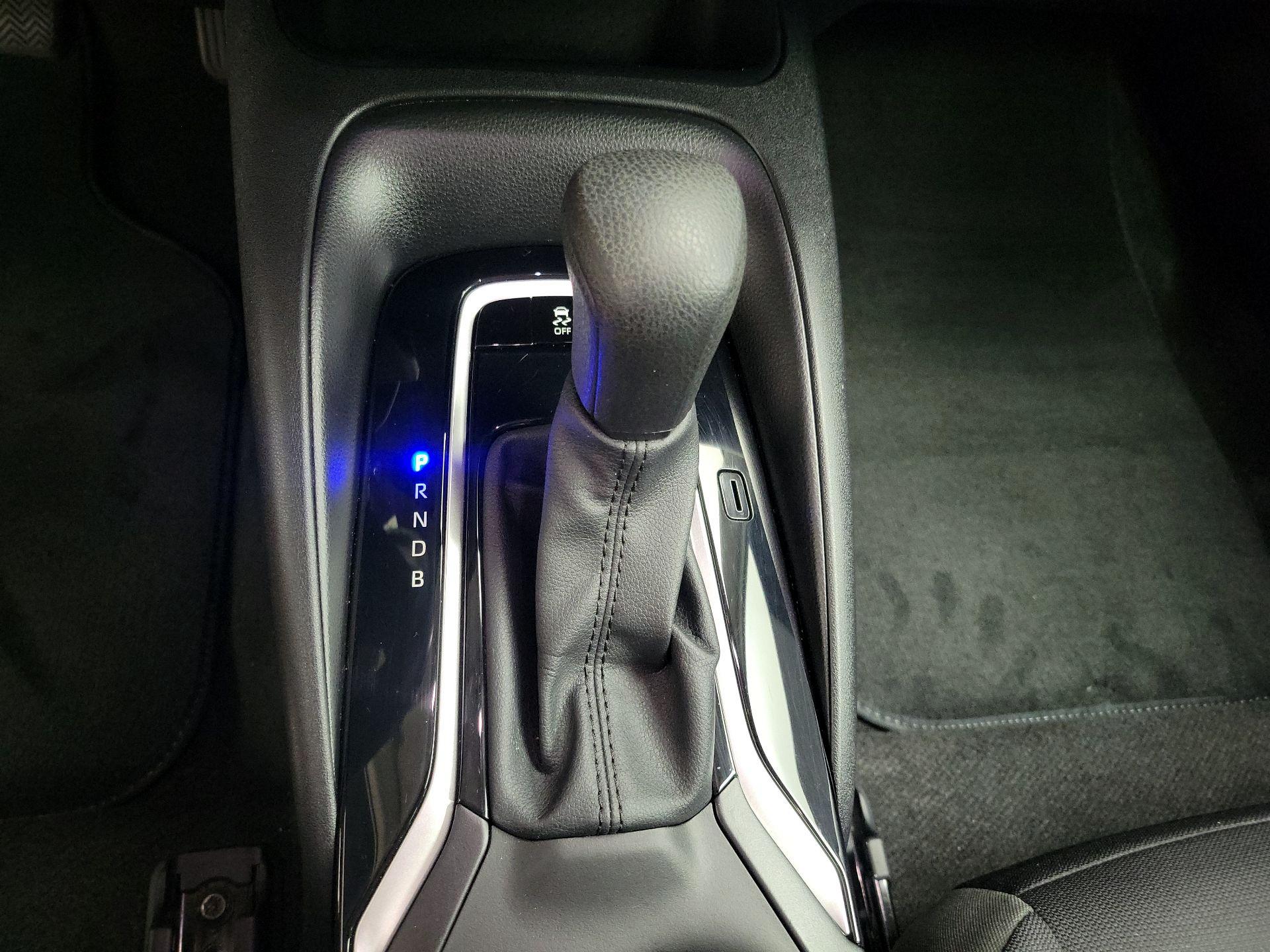 Thumbnail: 2024 Toyota Corolla - 18