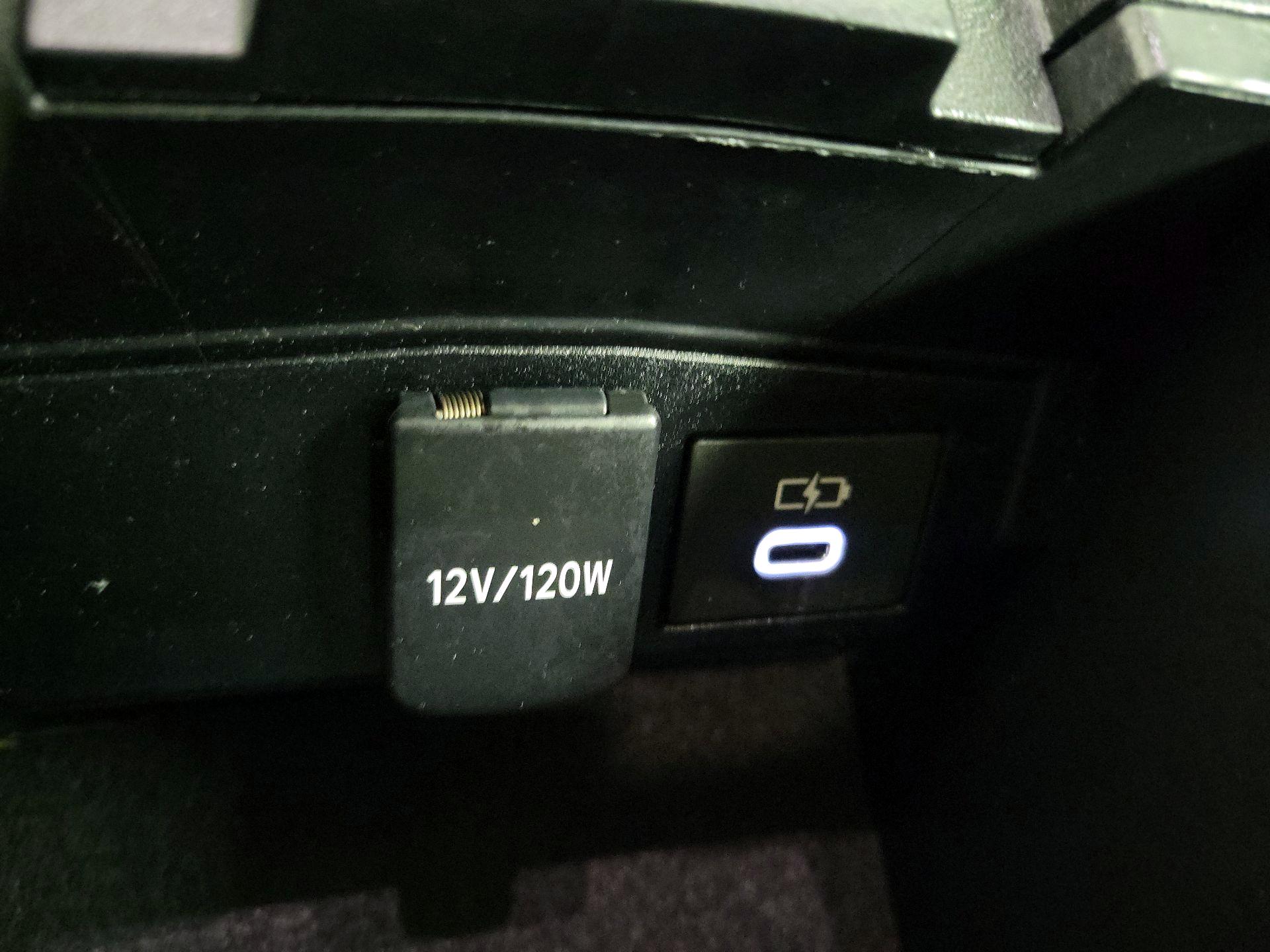 Thumbnail: 2024 Toyota Corolla - 19