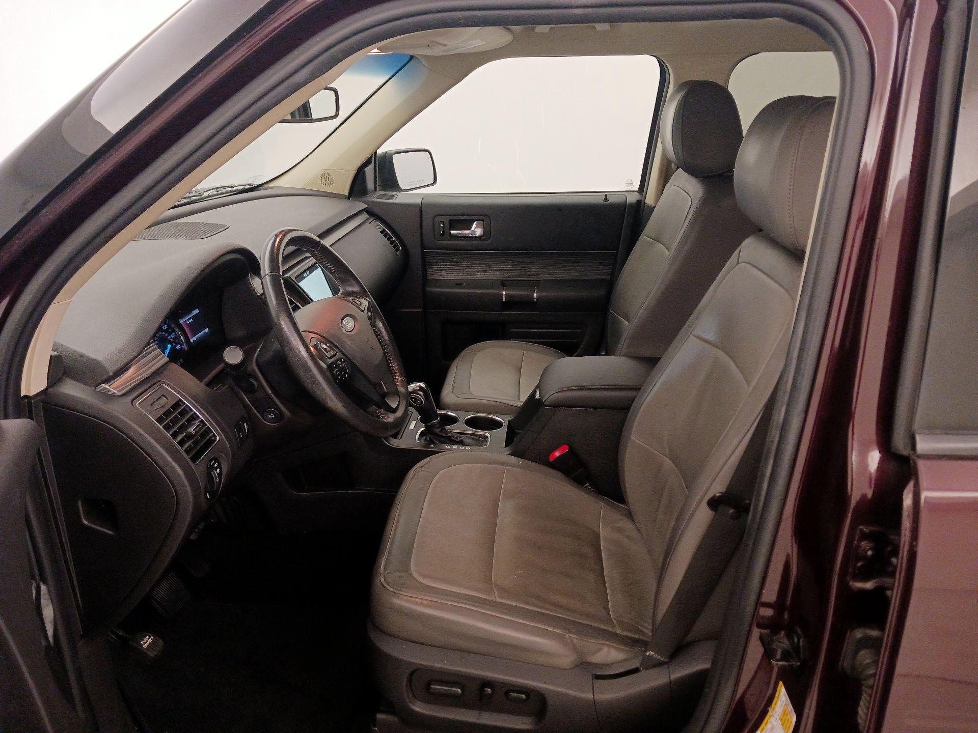 Thumbnail: 2018 Ford Flex - 11