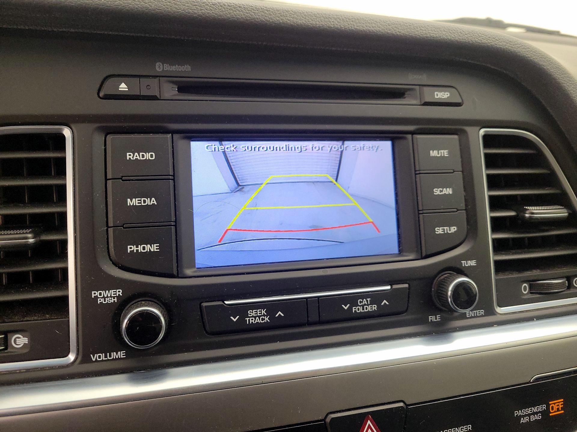 Thumbnail: 2016 Hyundai Sonata - 14