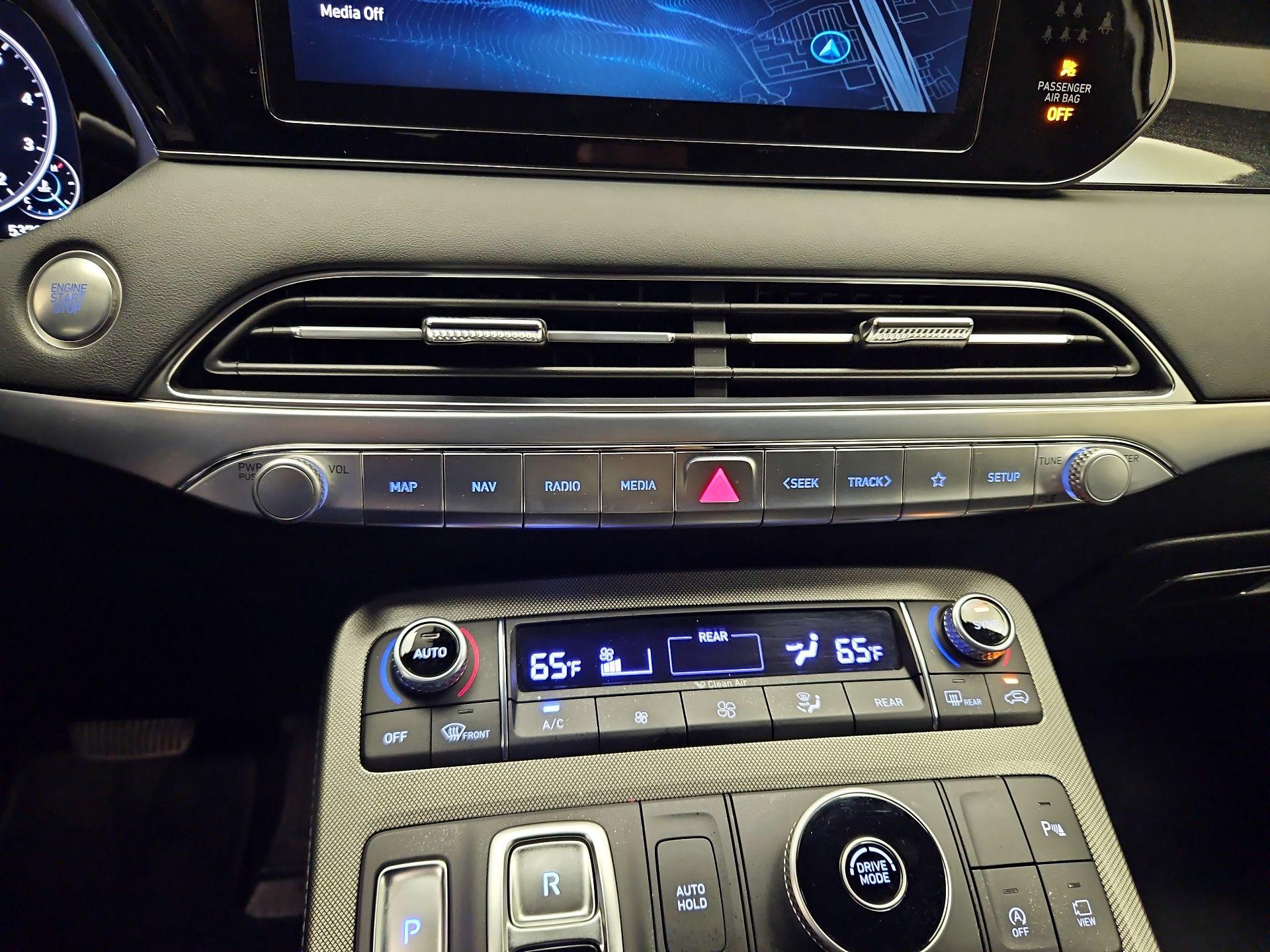 Thumbnail: 2021 Hyundai Palisade - 16