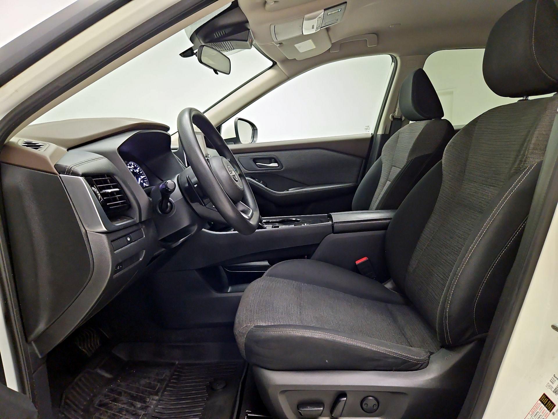 Thumbnail: 2023 Nissan Rogue - 11