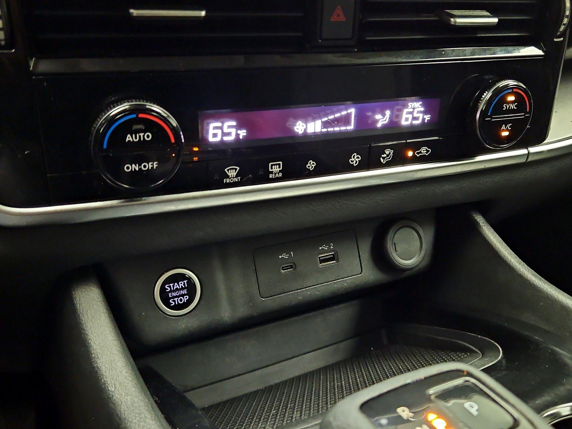 Thumbnail: 2023 Nissan Rogue - 16