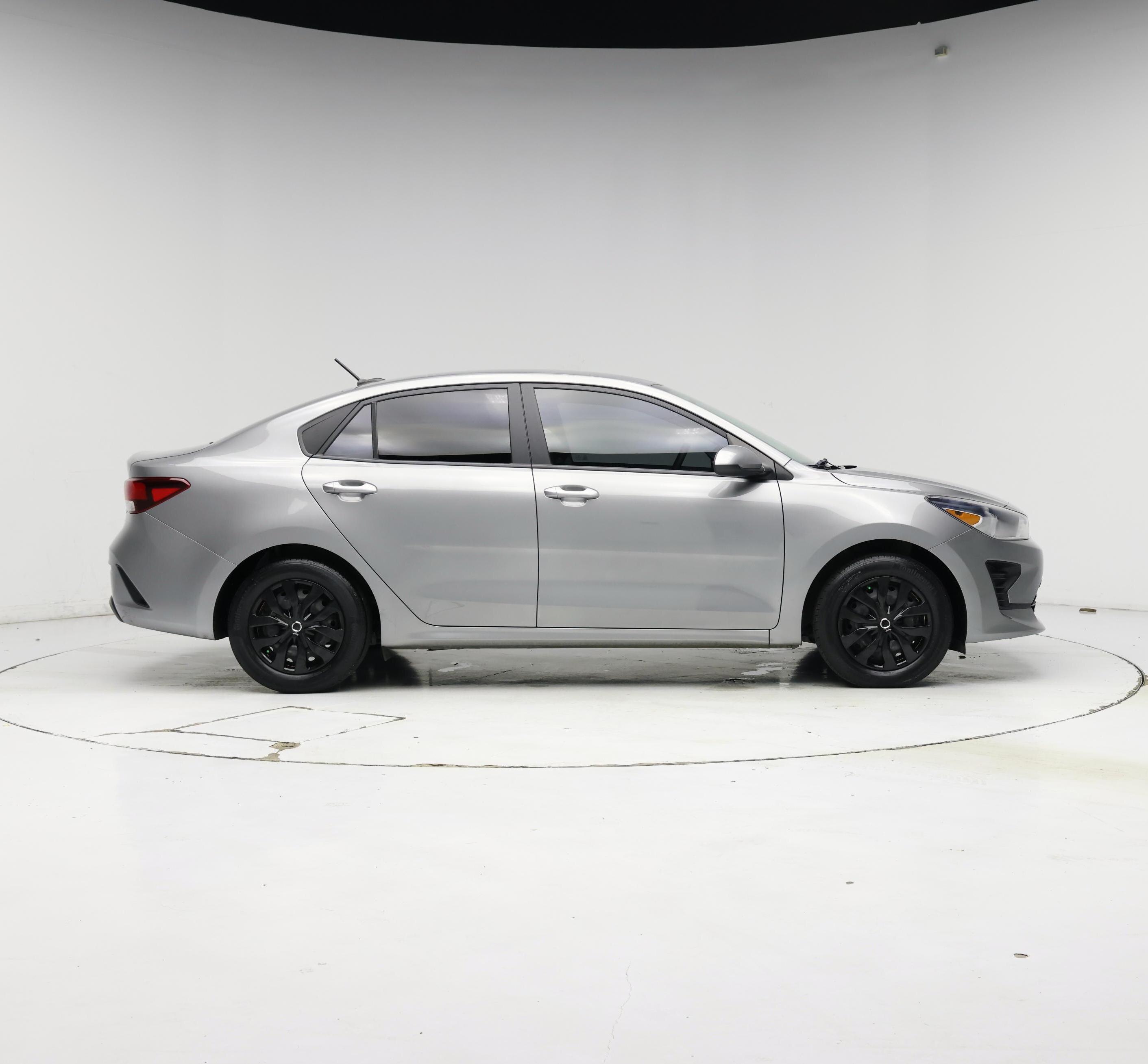 Thumbnail: 2022 Kia Rio - 7