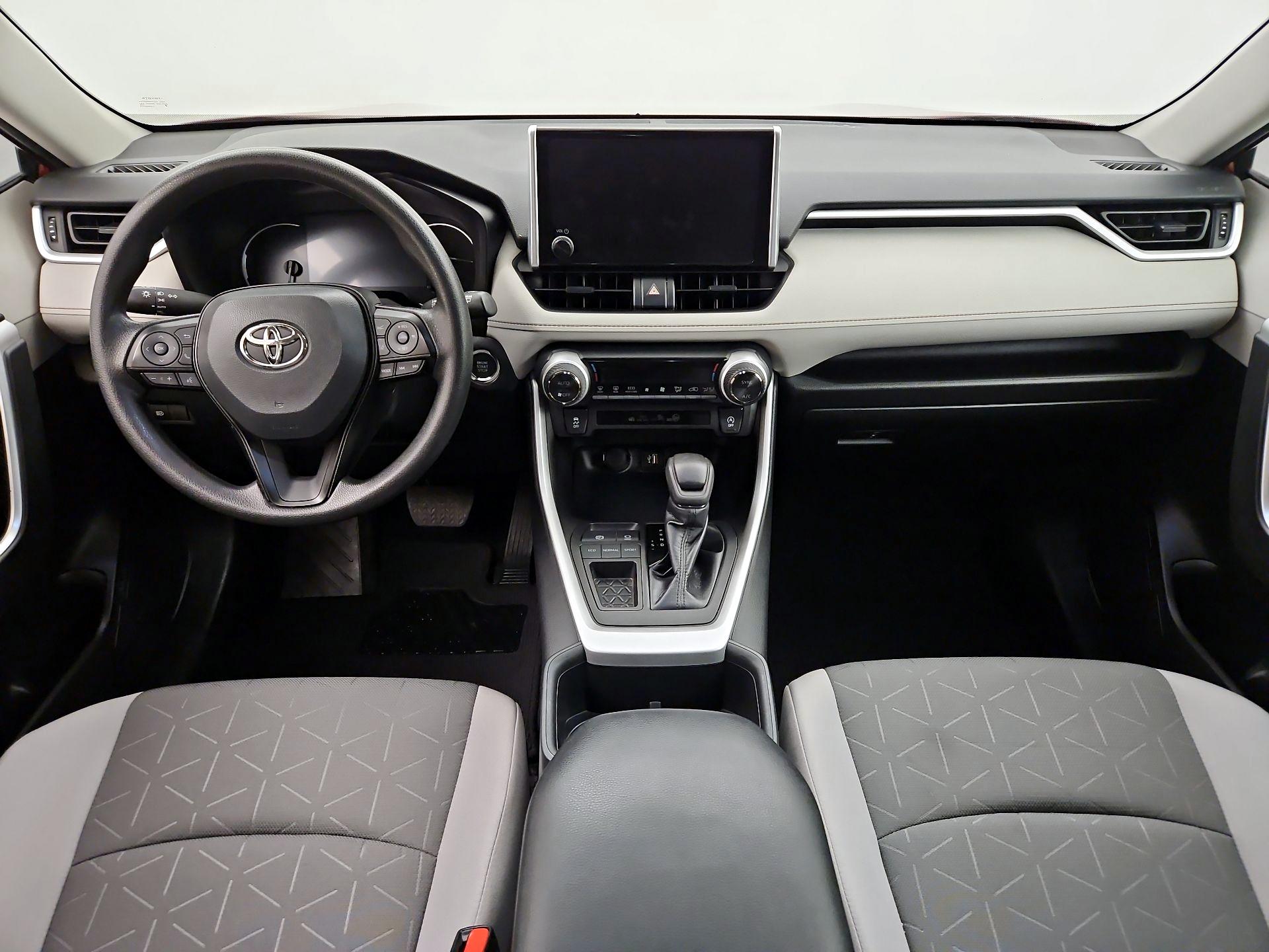 Thumbnail: 2023 Toyota RAV4 - 9