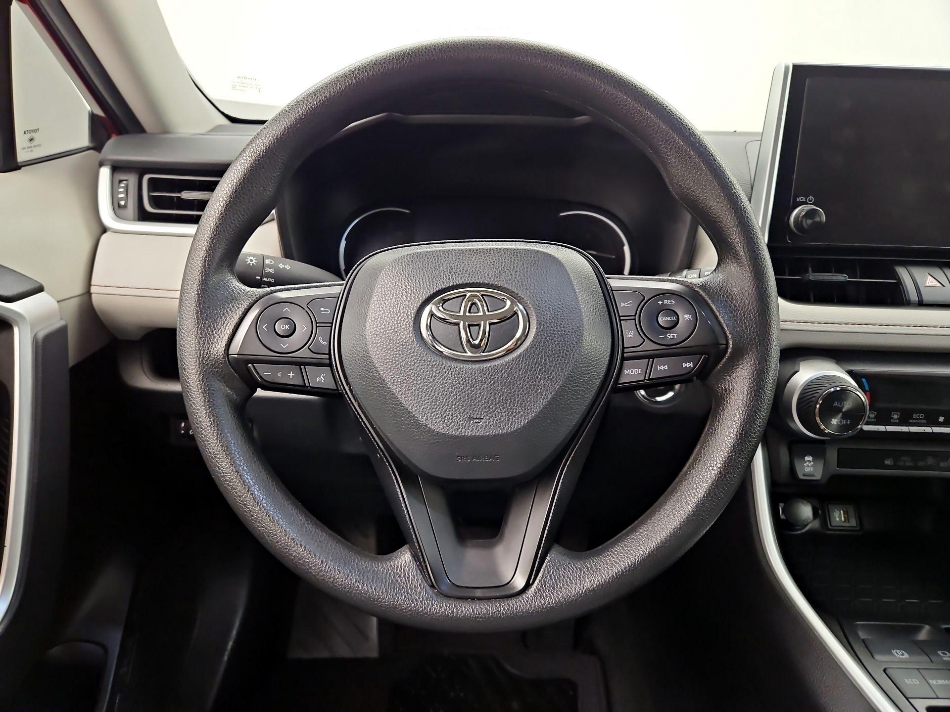 Thumbnail: 2023 Toyota RAV4 - 10