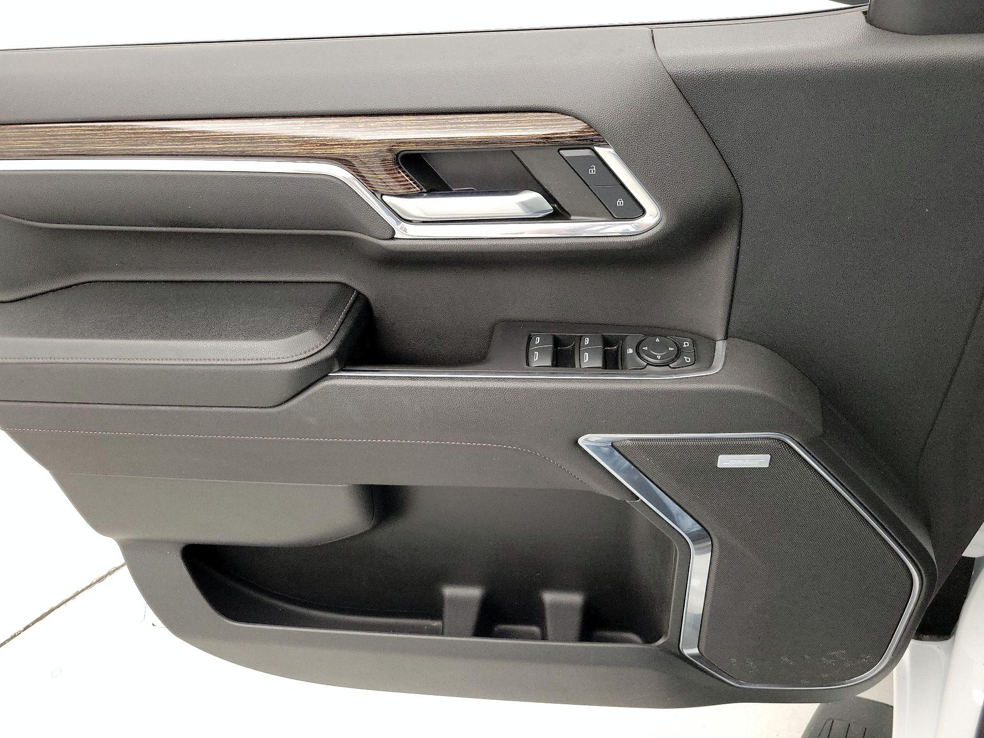 Thumbnail: 2023 GMC Sierra 1500 - 12