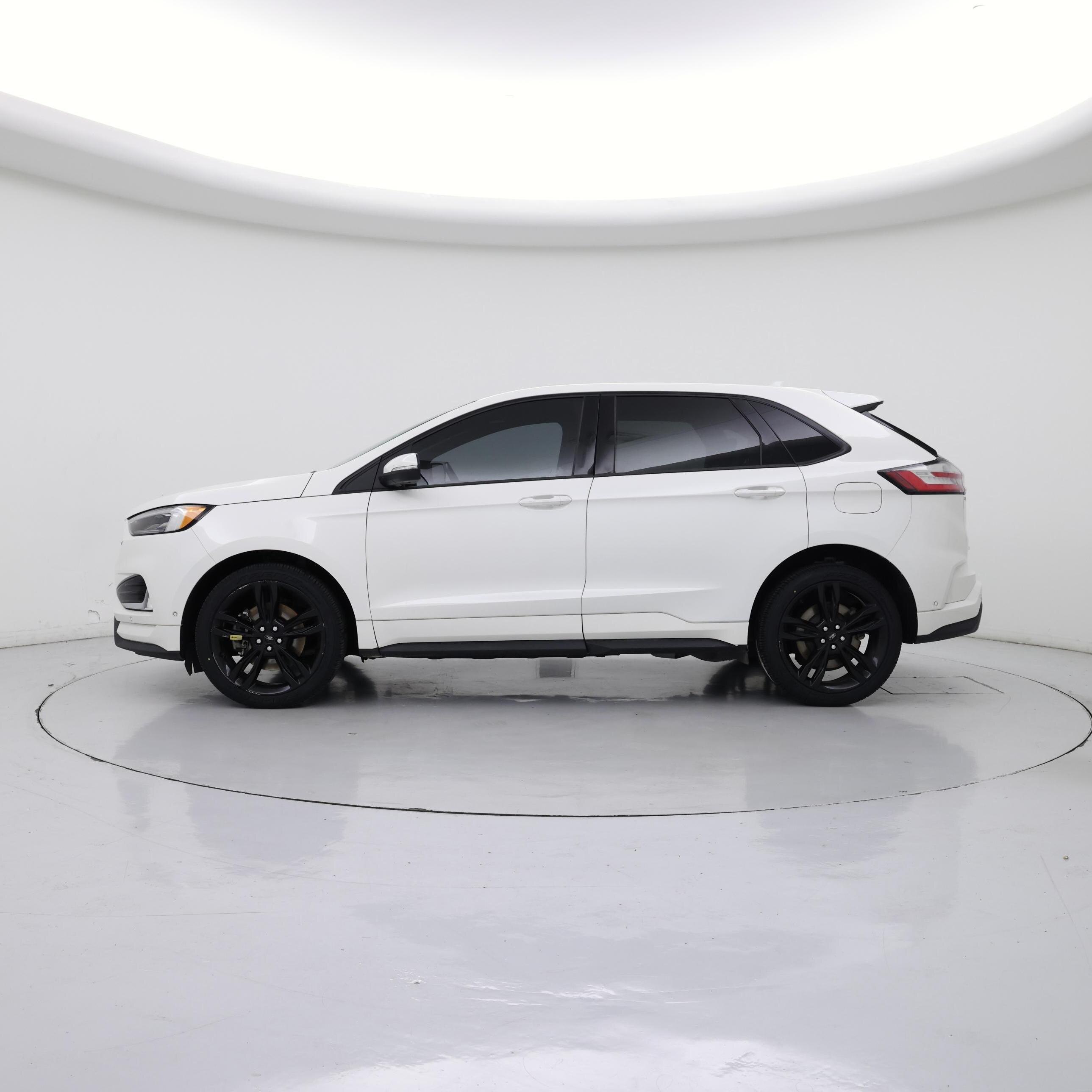 Thumbnail: 2020 Ford Edge - 3