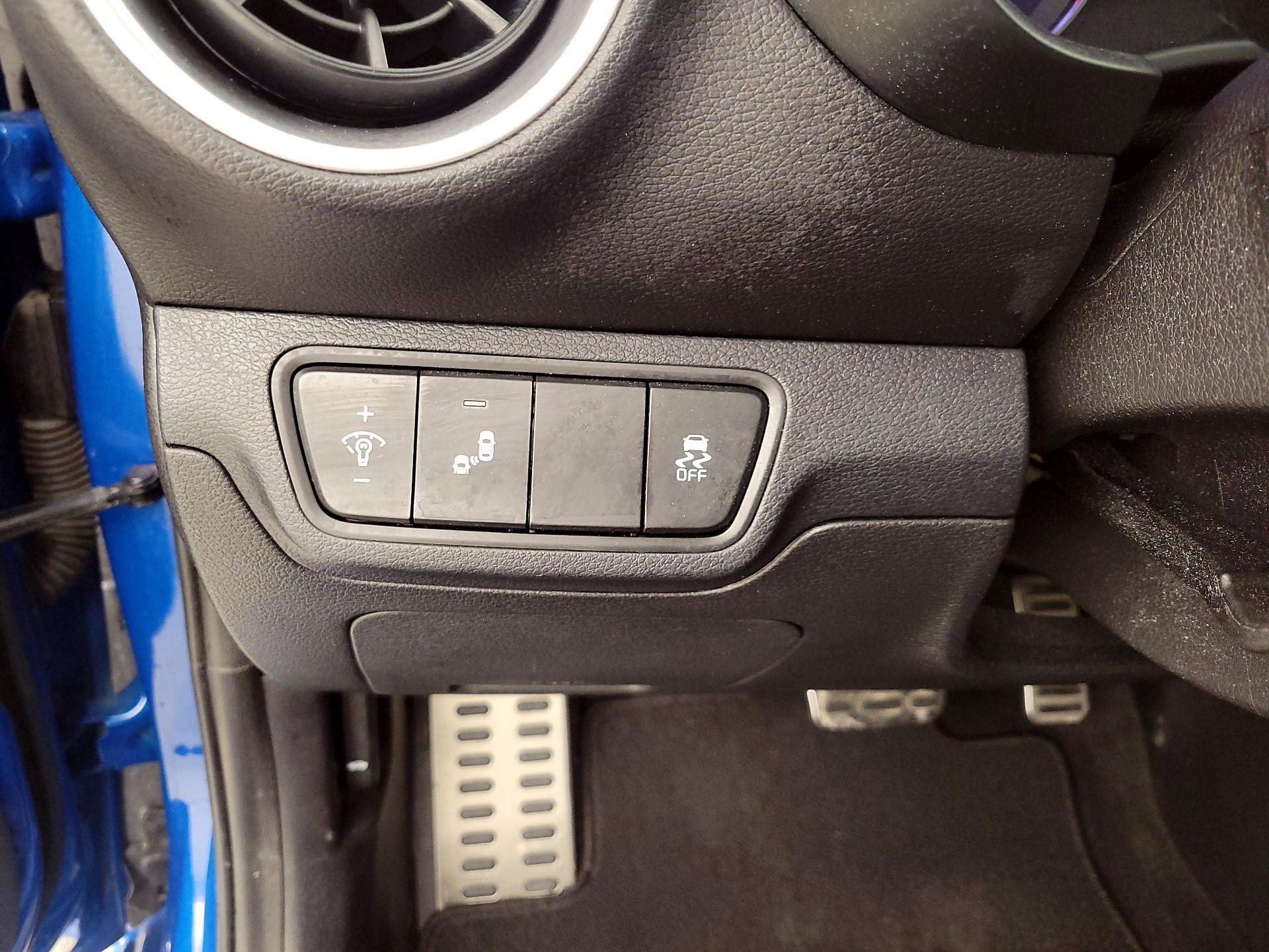 Thumbnail: 2023 Kia Forte - 13