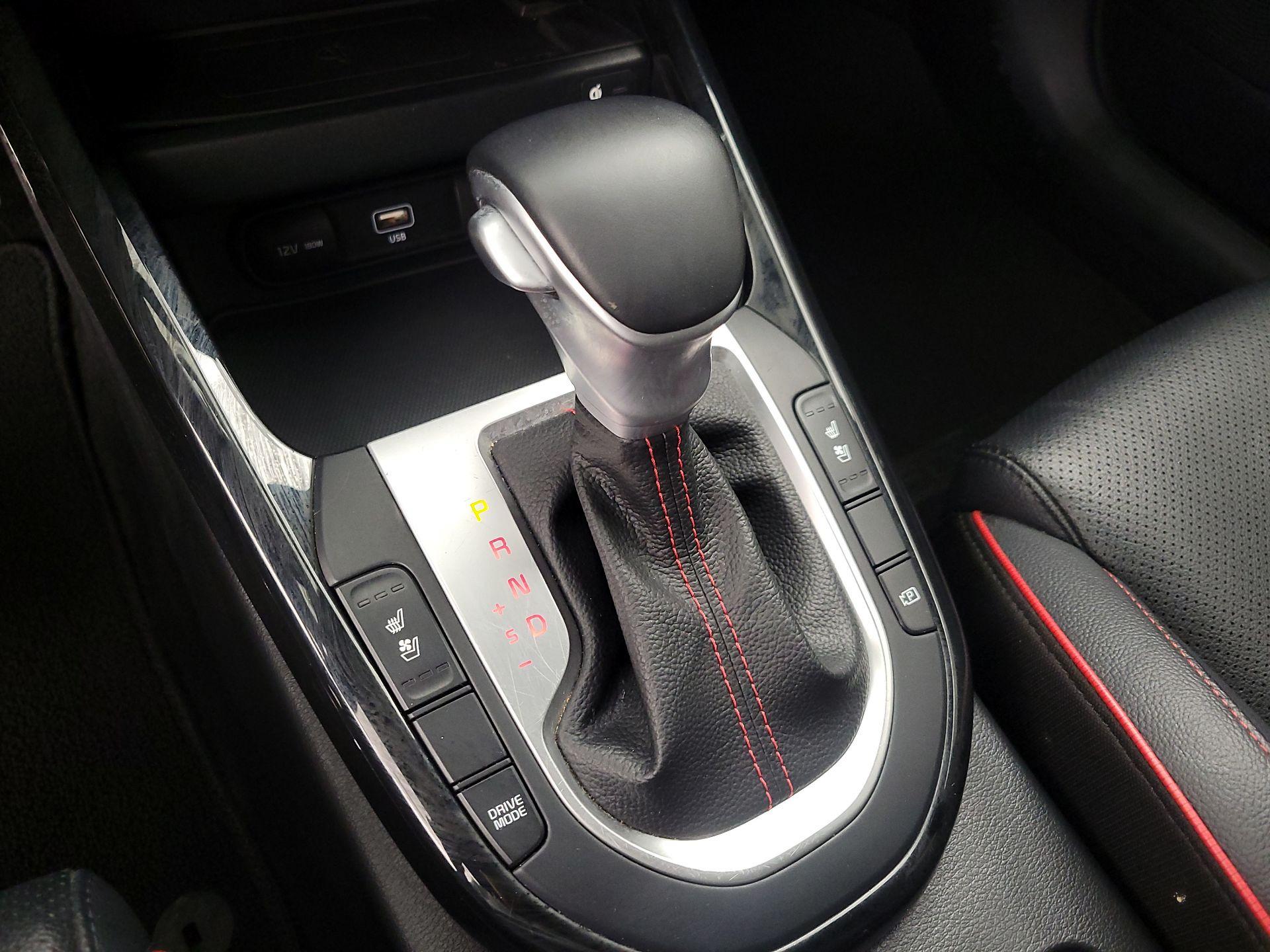 Thumbnail: 2023 Kia Forte - 18