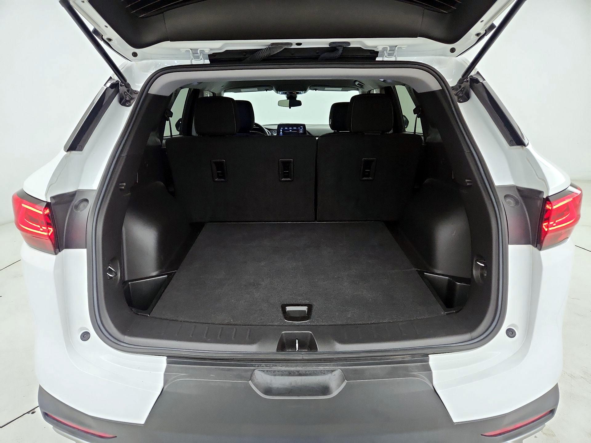 Thumbnail: 2023 Chevrolet Blazer - 16