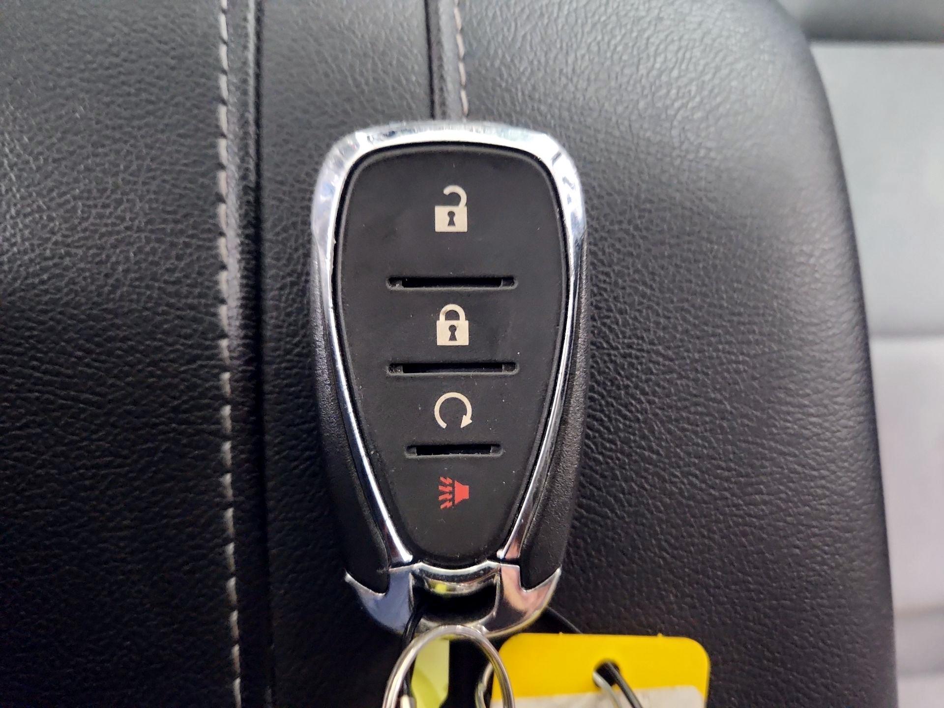 Thumbnail: 2023 Chevrolet Blazer - 18