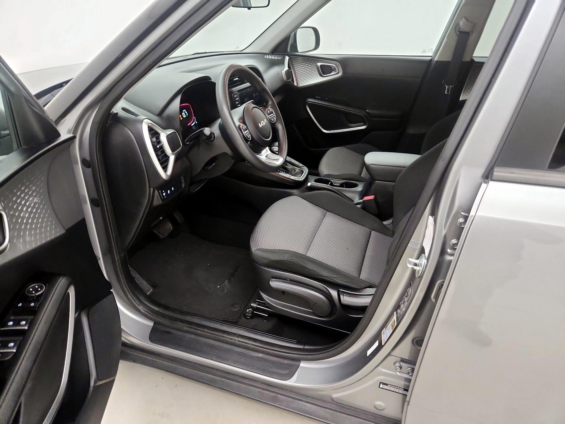 Thumbnail: 2023 Kia Soul - 11