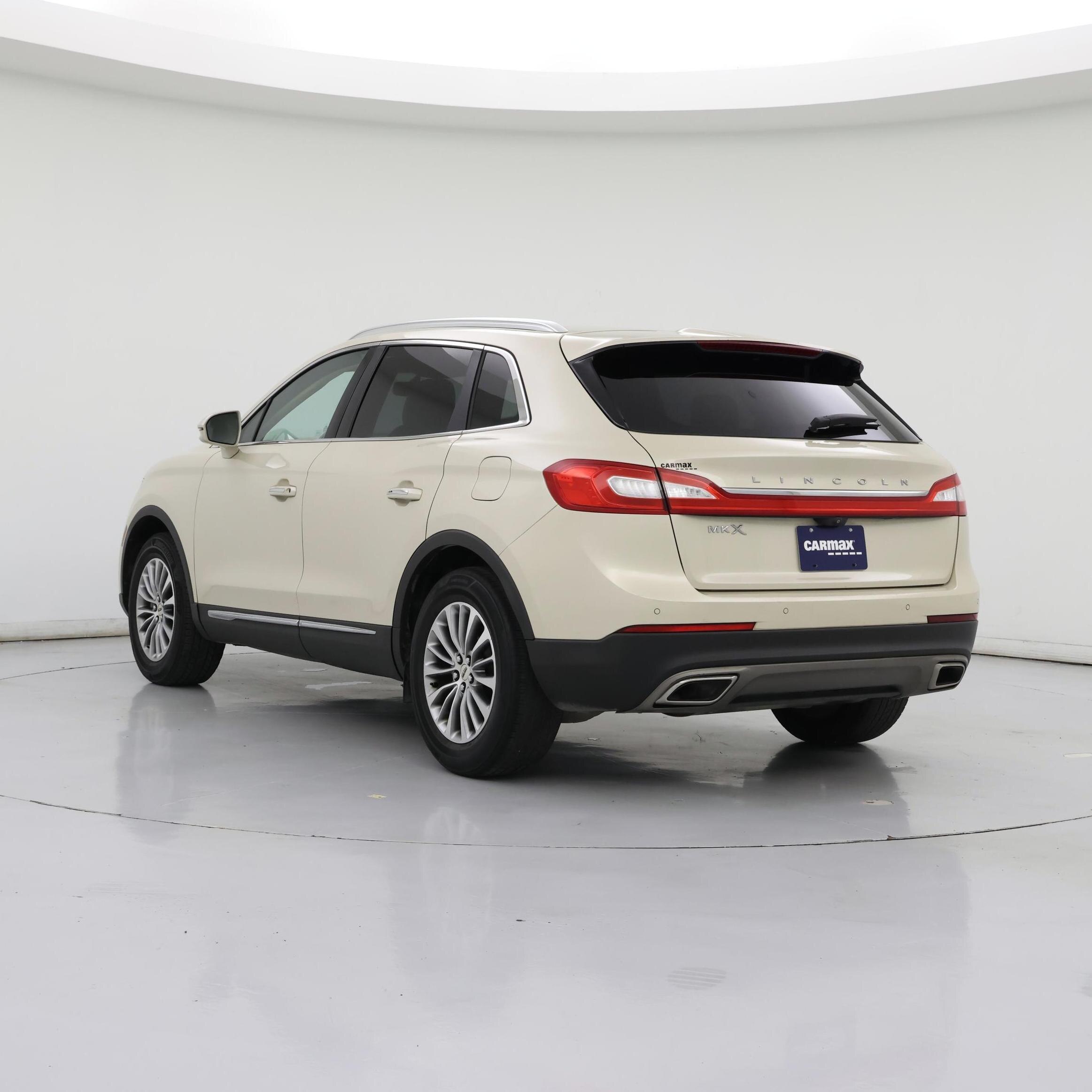 Thumbnail: 2016 Lincoln MKX - 2