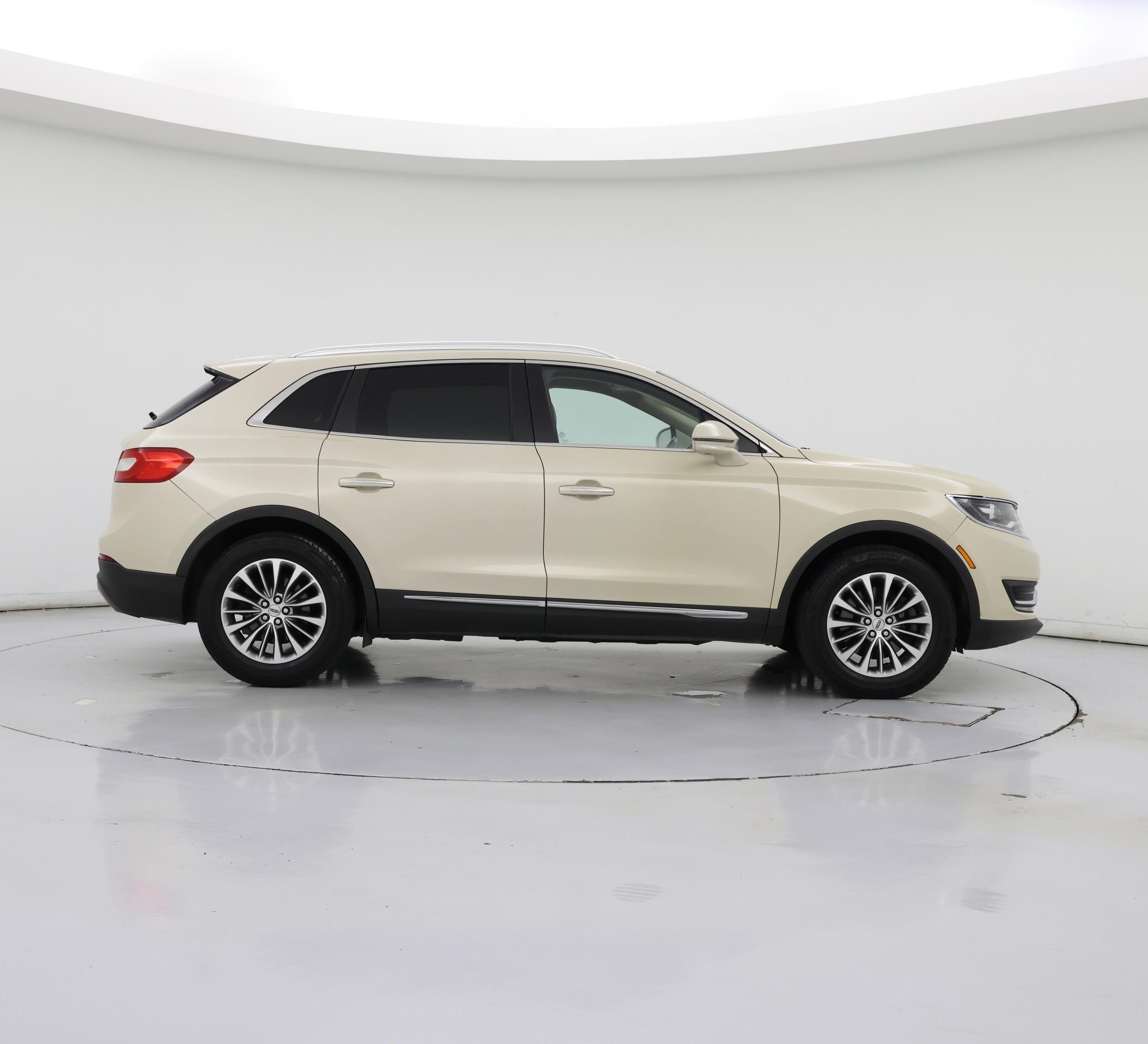 Thumbnail: 2016 Lincoln MKX - 7