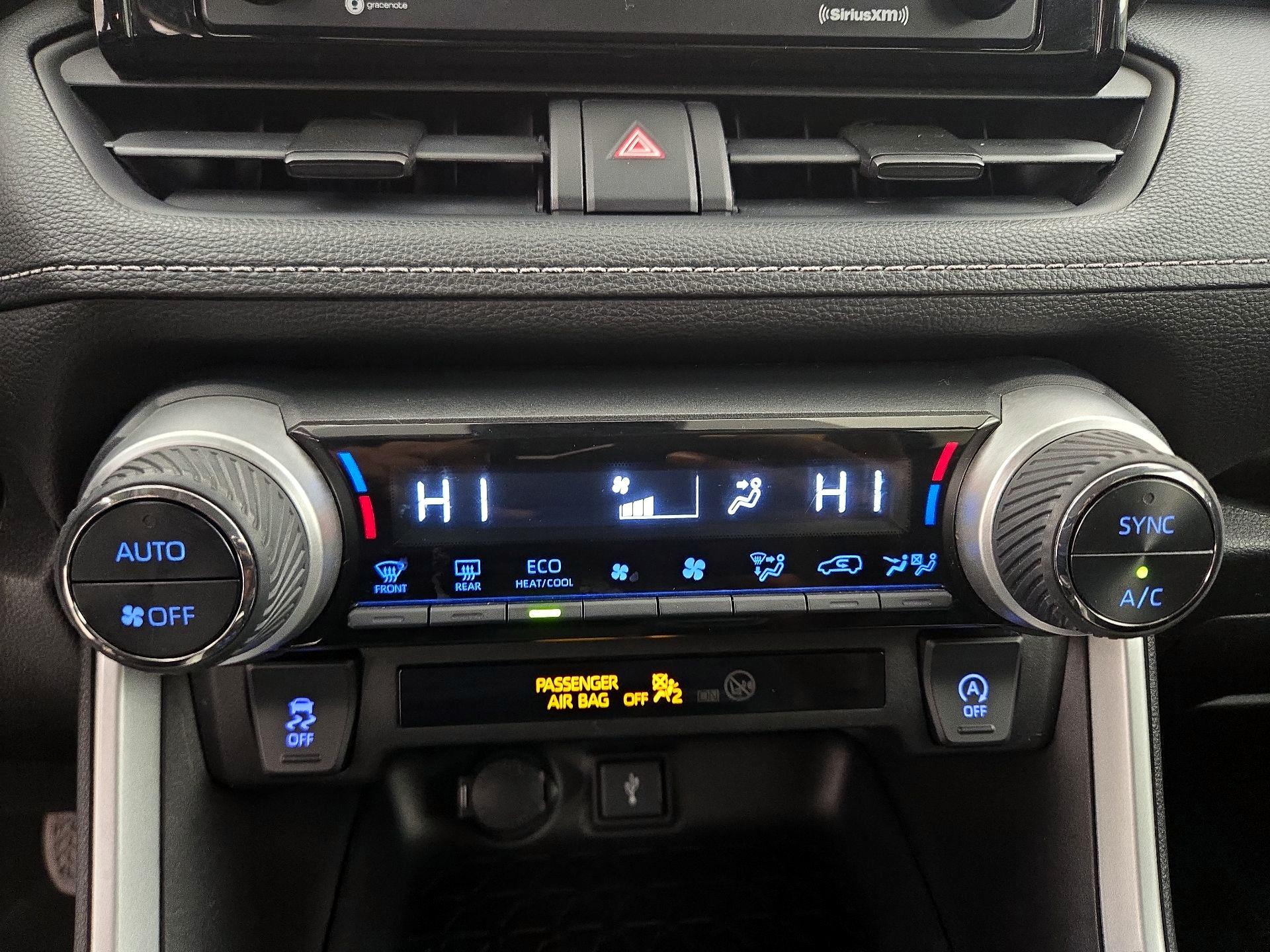 Thumbnail: 2021 Toyota RAV4 - 16