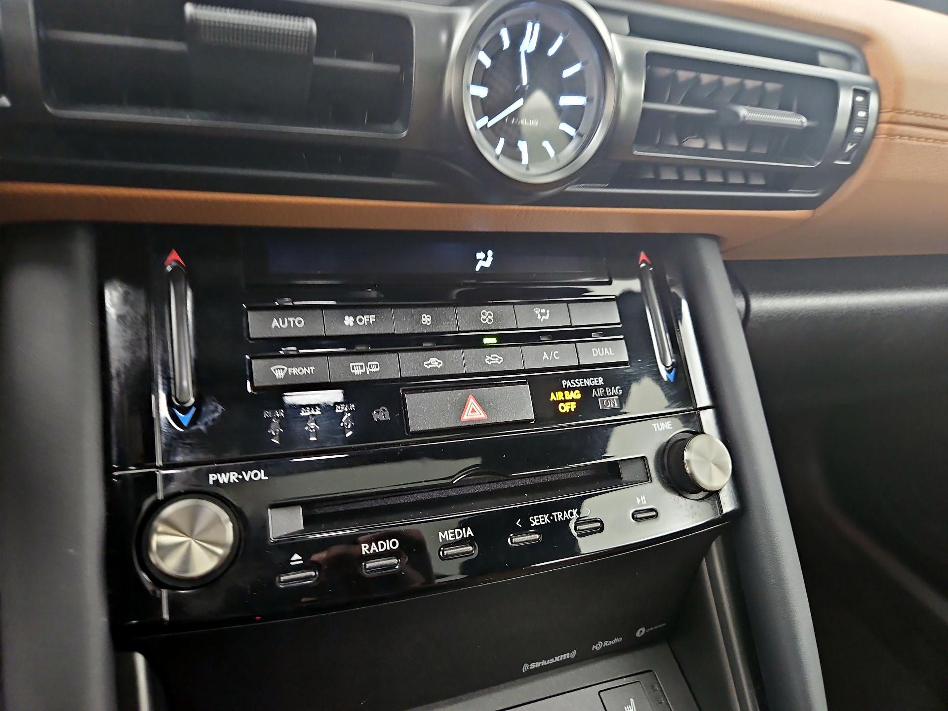 Thumbnail: 2024 Lexus IS - 16