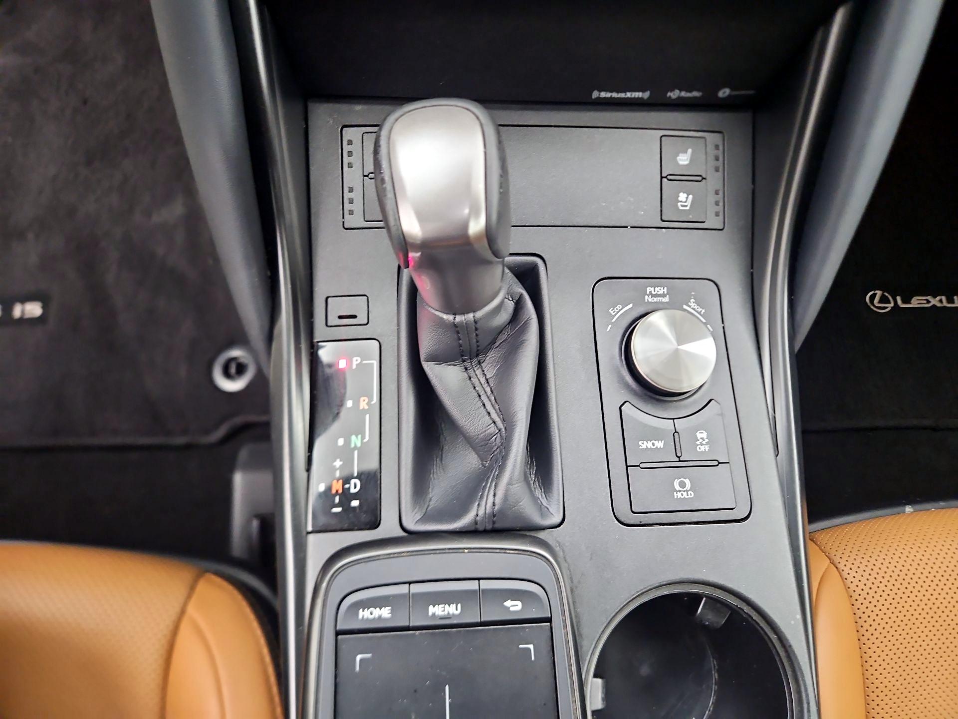 Thumbnail: 2024 Lexus IS - 17