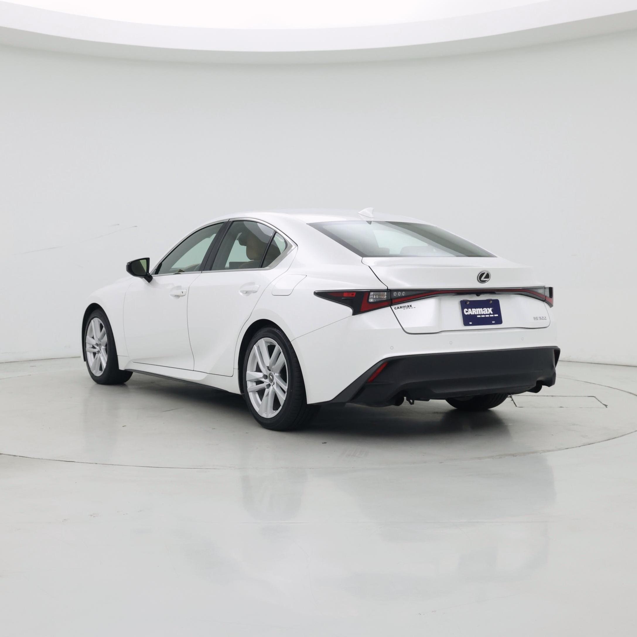 Thumbnail: 2024 Lexus IS - 2