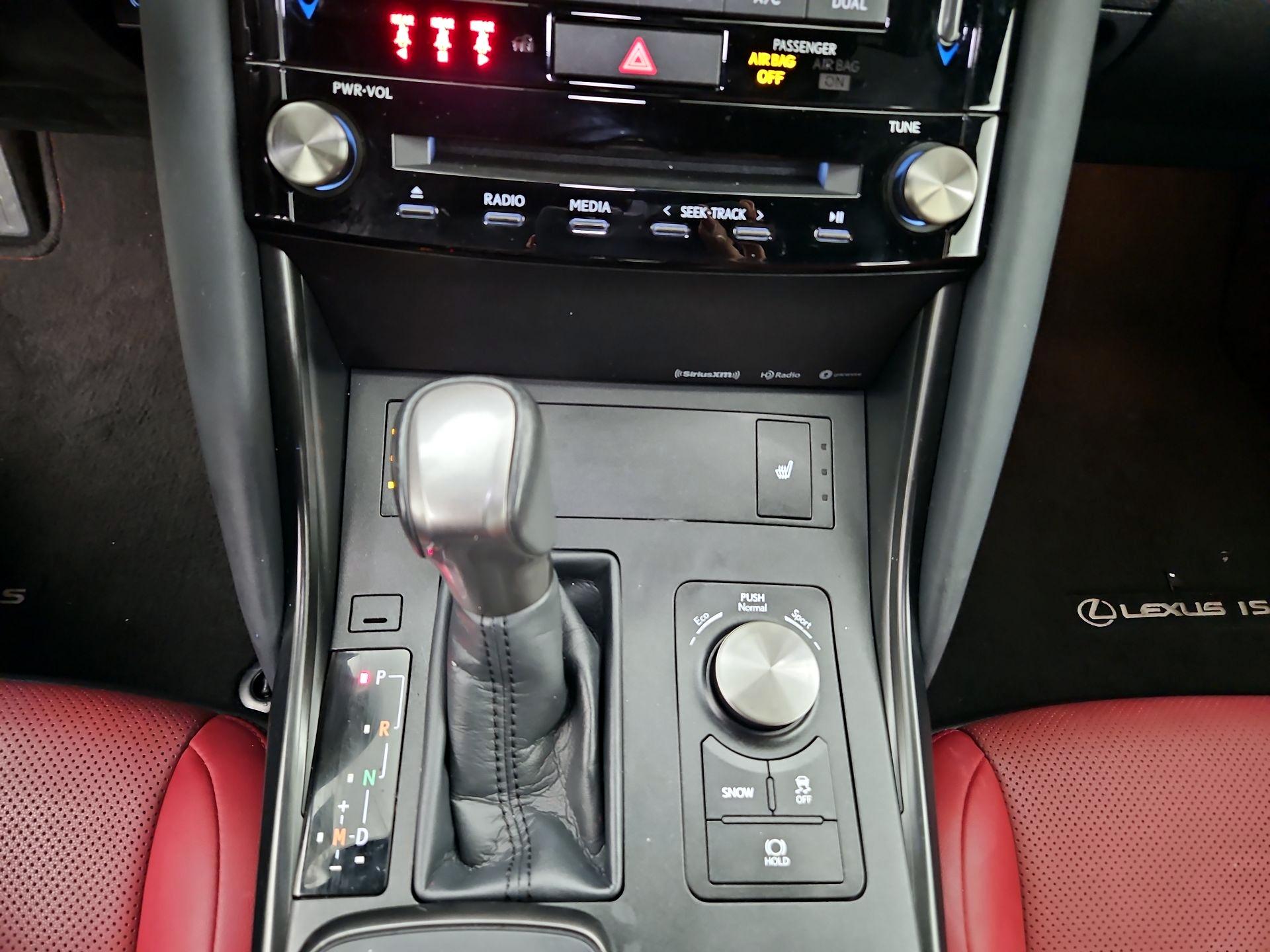 Thumbnail: 2024 Lexus IS - 17