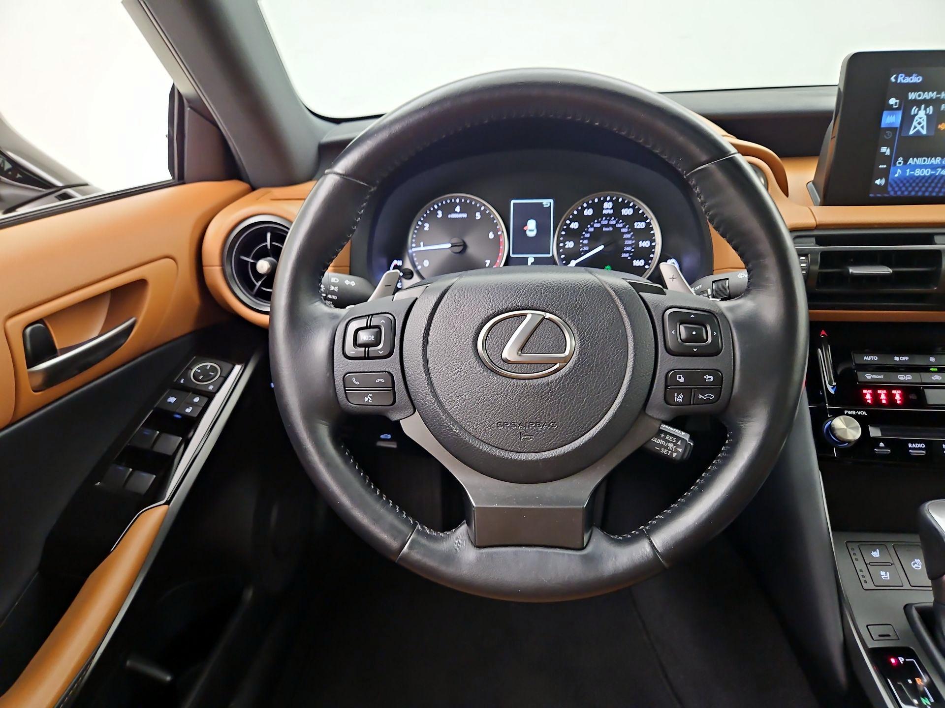 Thumbnail: 2023 Lexus IS - 10