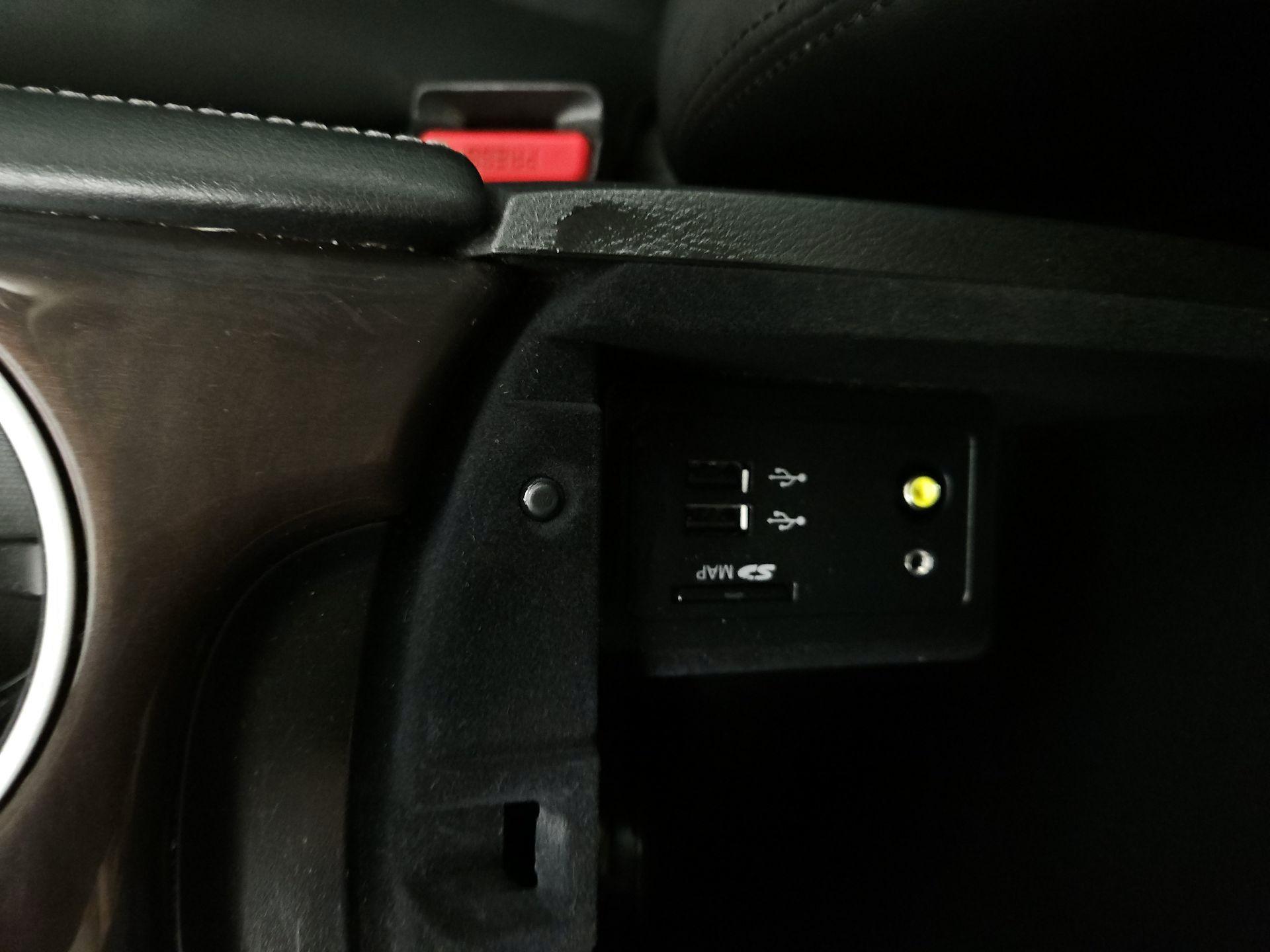 Thumbnail: 2018 INFINITI Q50 - 19