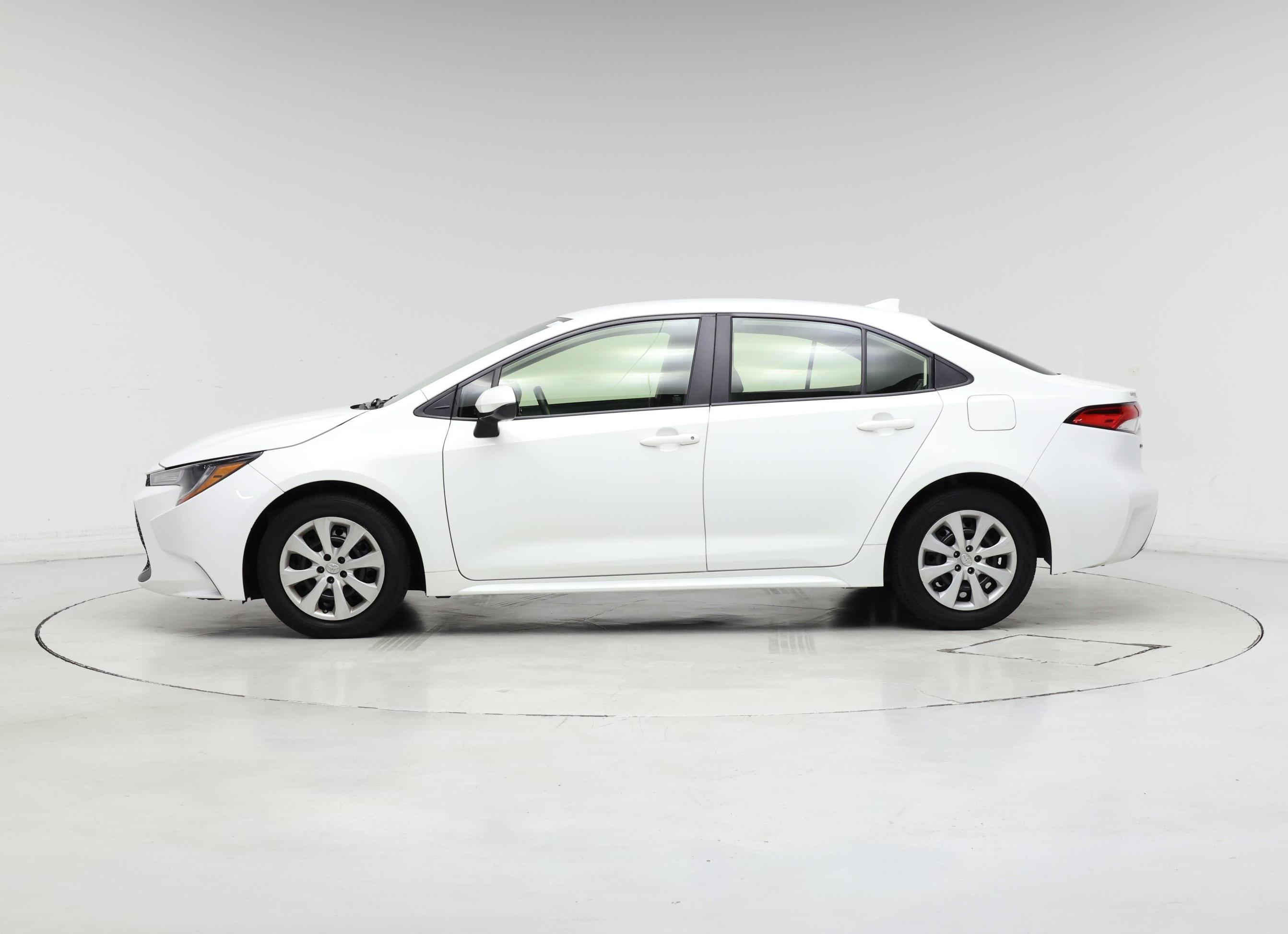 Thumbnail: 2022 Toyota Corolla - 3