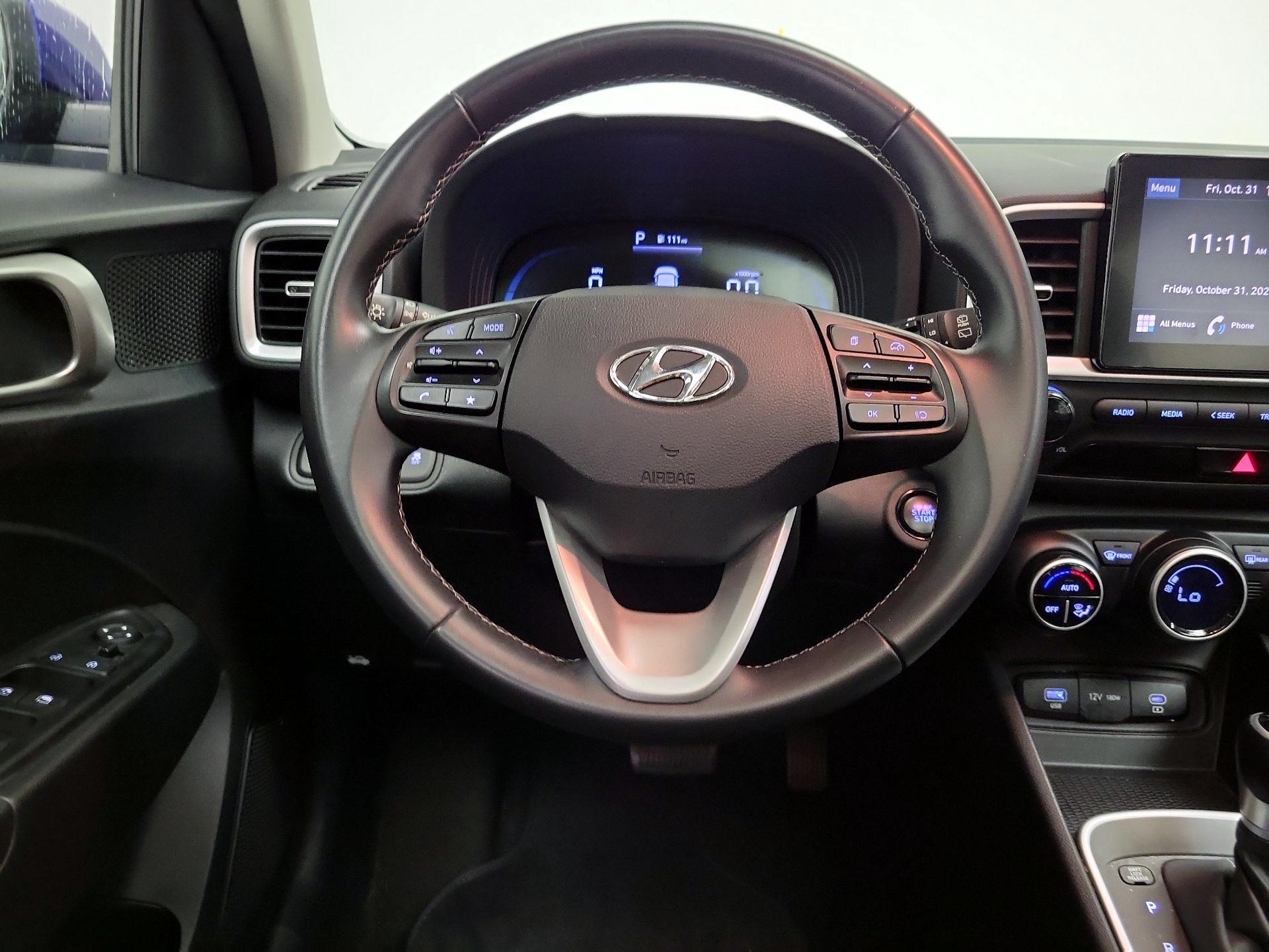 Thumbnail: 2024 Hyundai Venue - 10