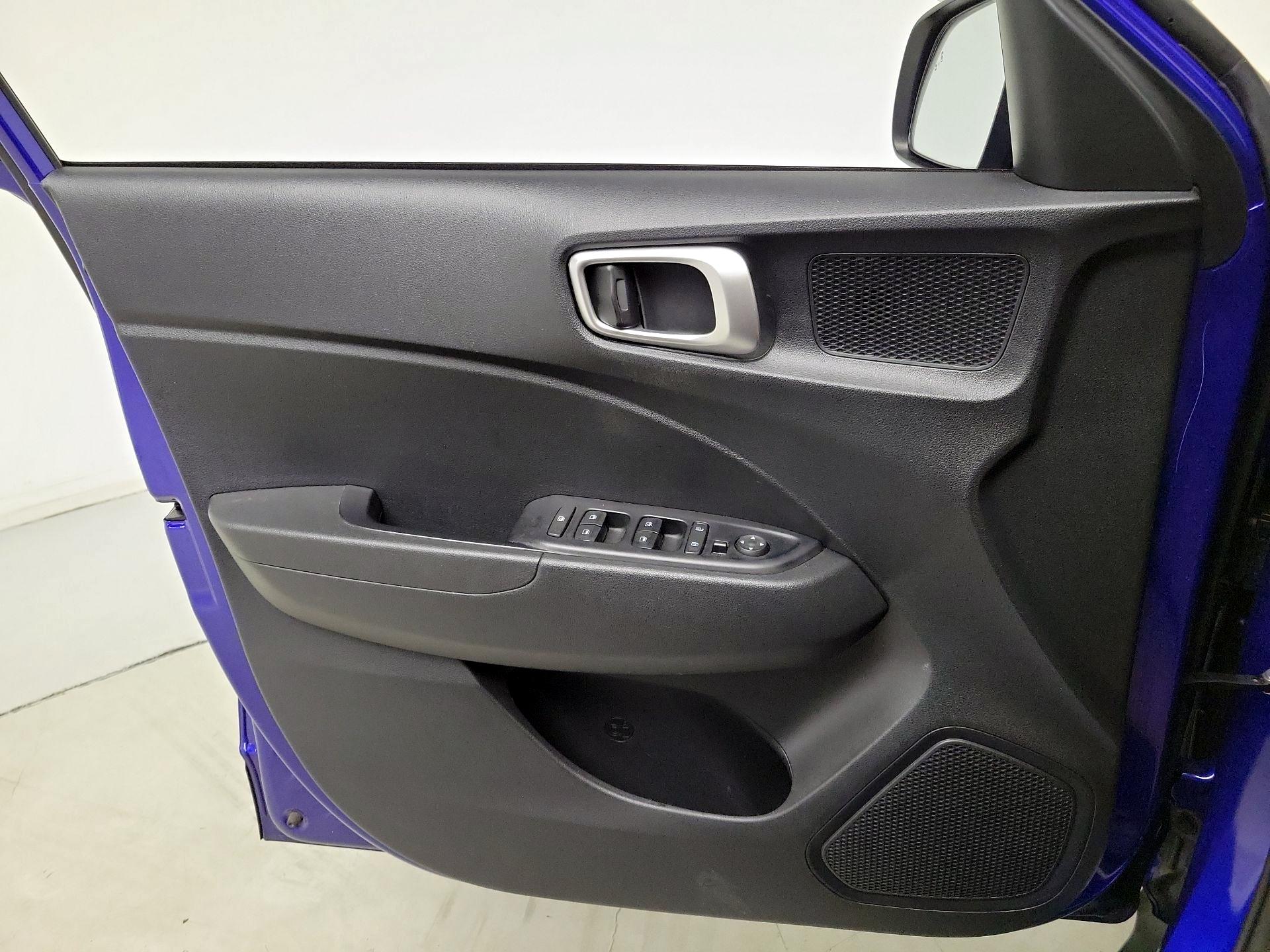 Thumbnail: 2024 Hyundai Venue - 12