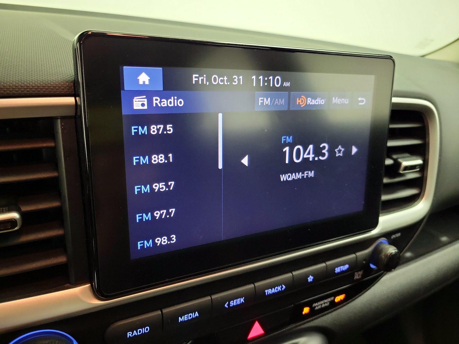 Thumbnail: 2024 Hyundai Venue - 16