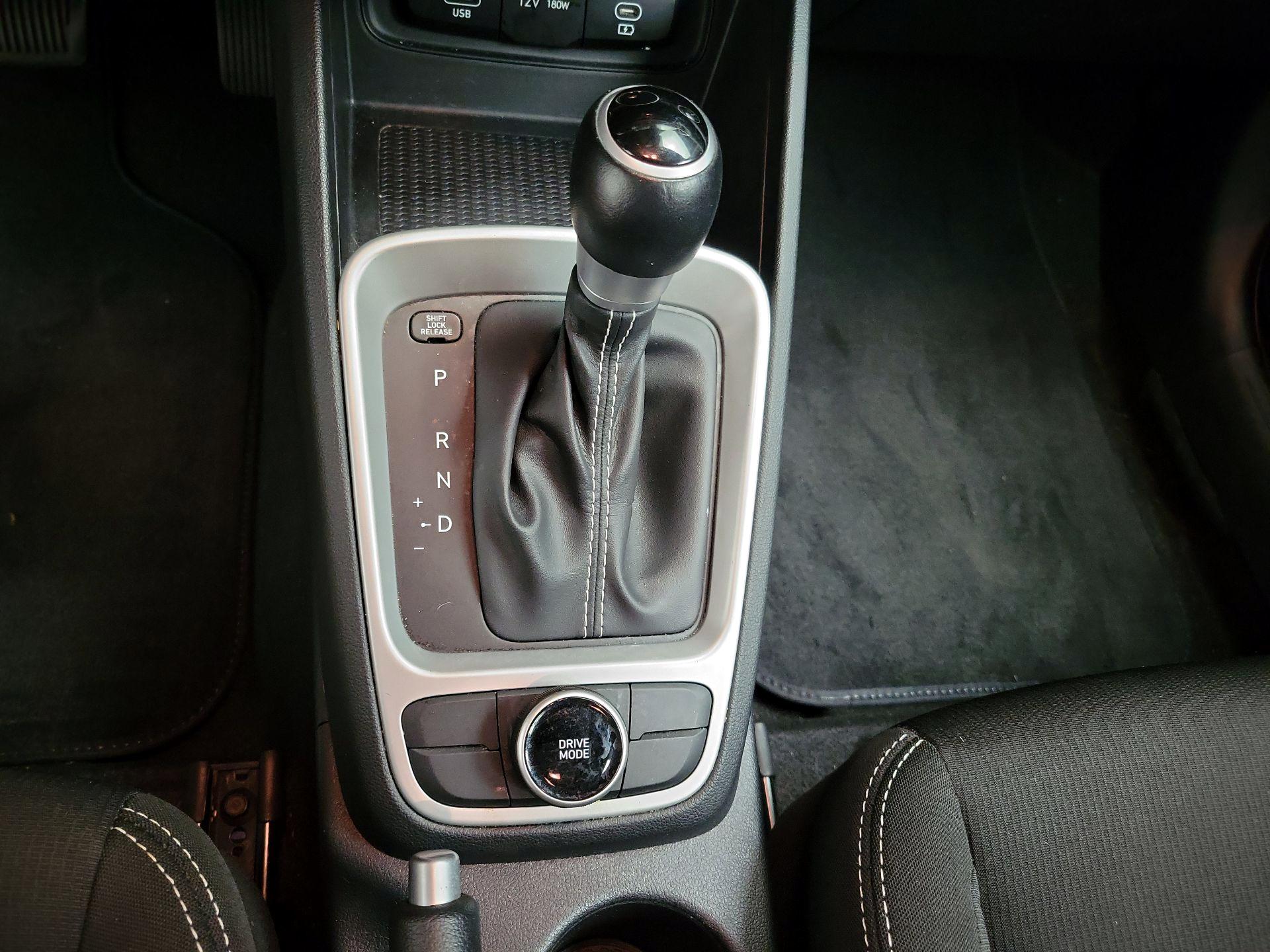 Thumbnail: 2024 Hyundai Venue - 18