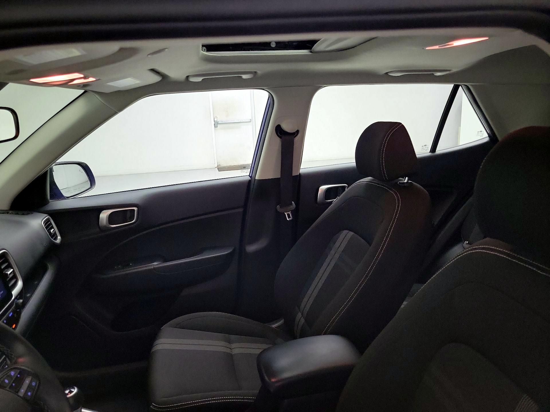 Thumbnail: 2024 Hyundai Venue - 20