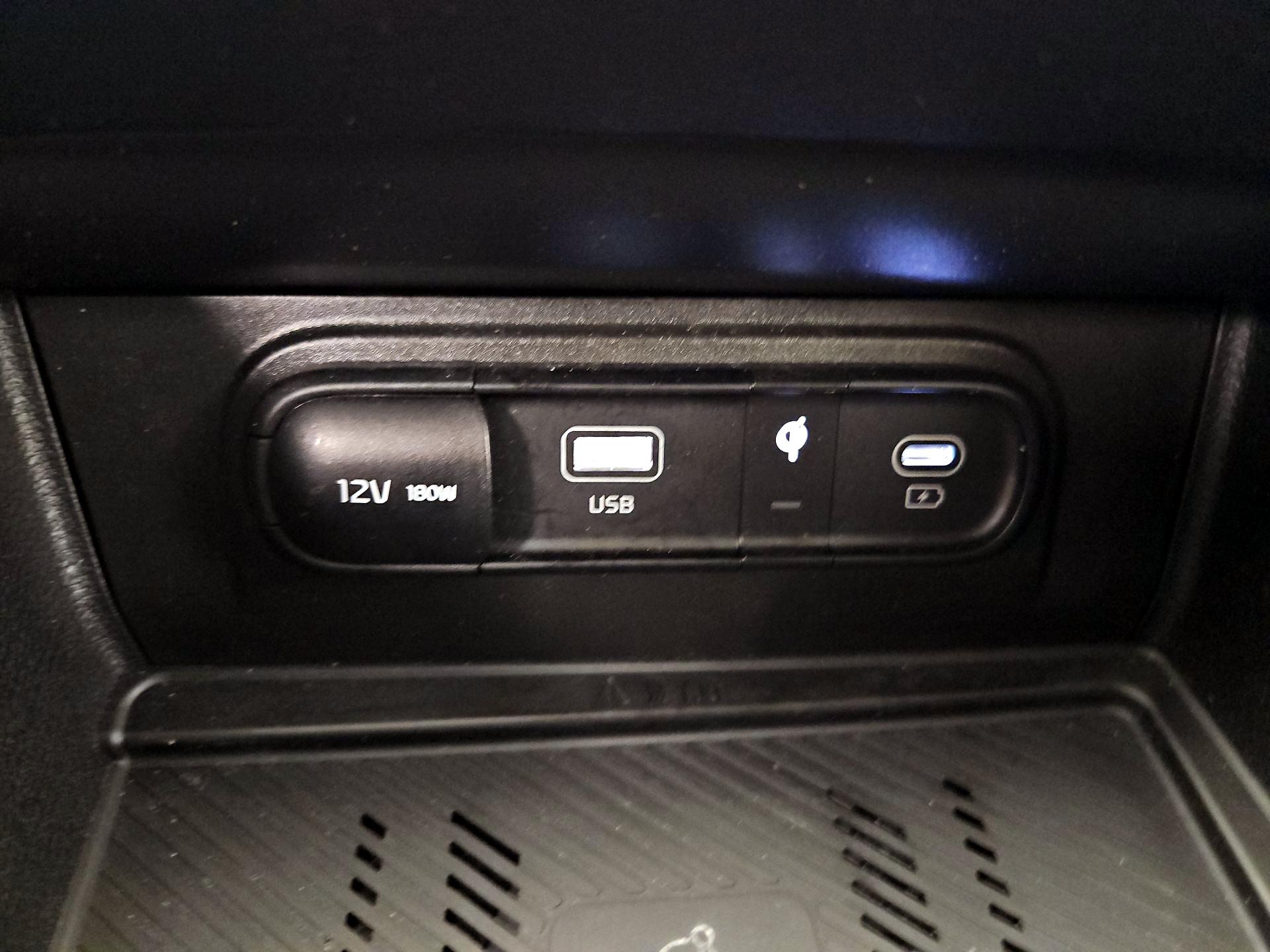 Thumbnail: 2024 Kia Sportage - 18