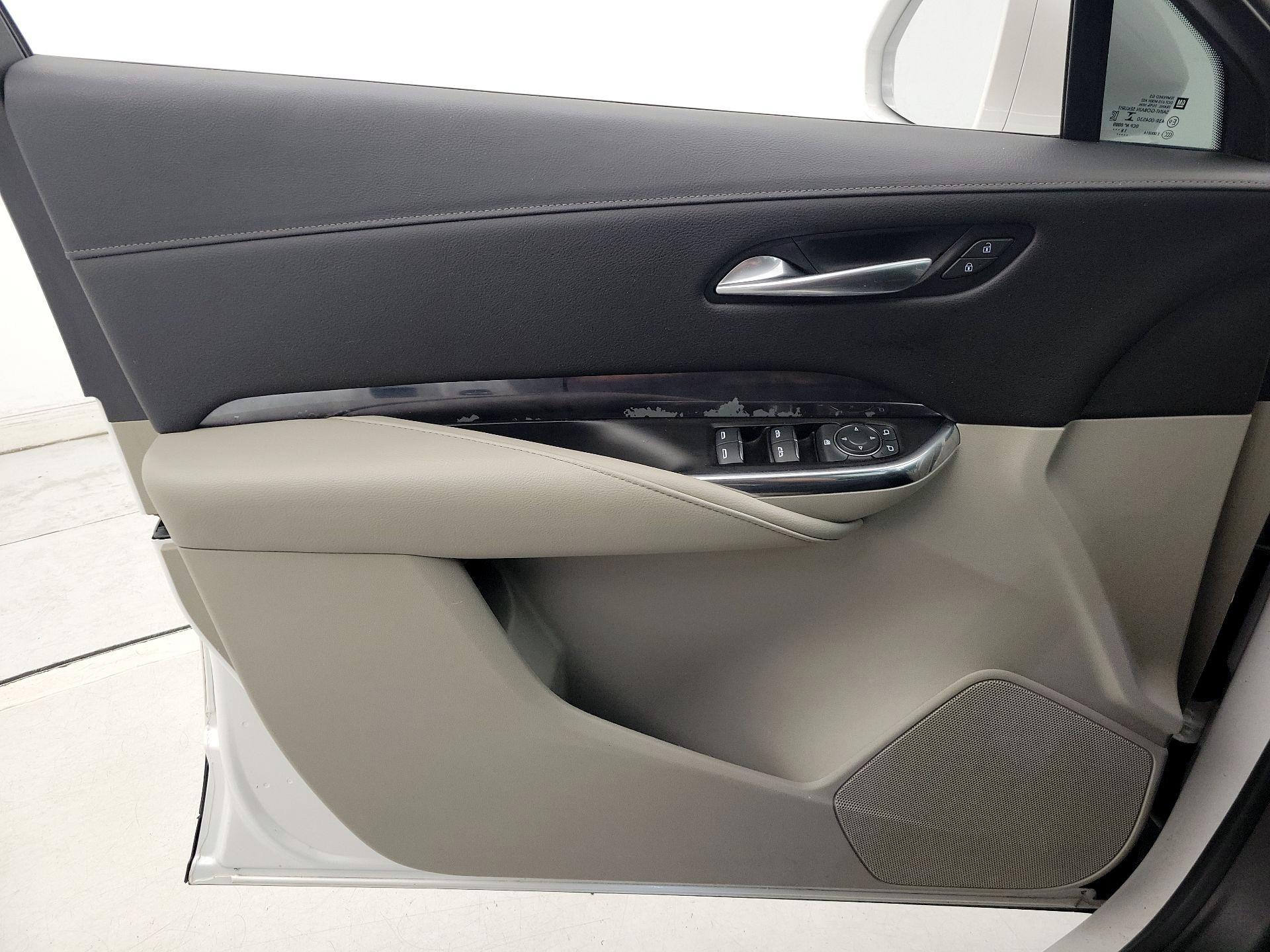 Thumbnail: 2019 Cadillac XT4 - 12