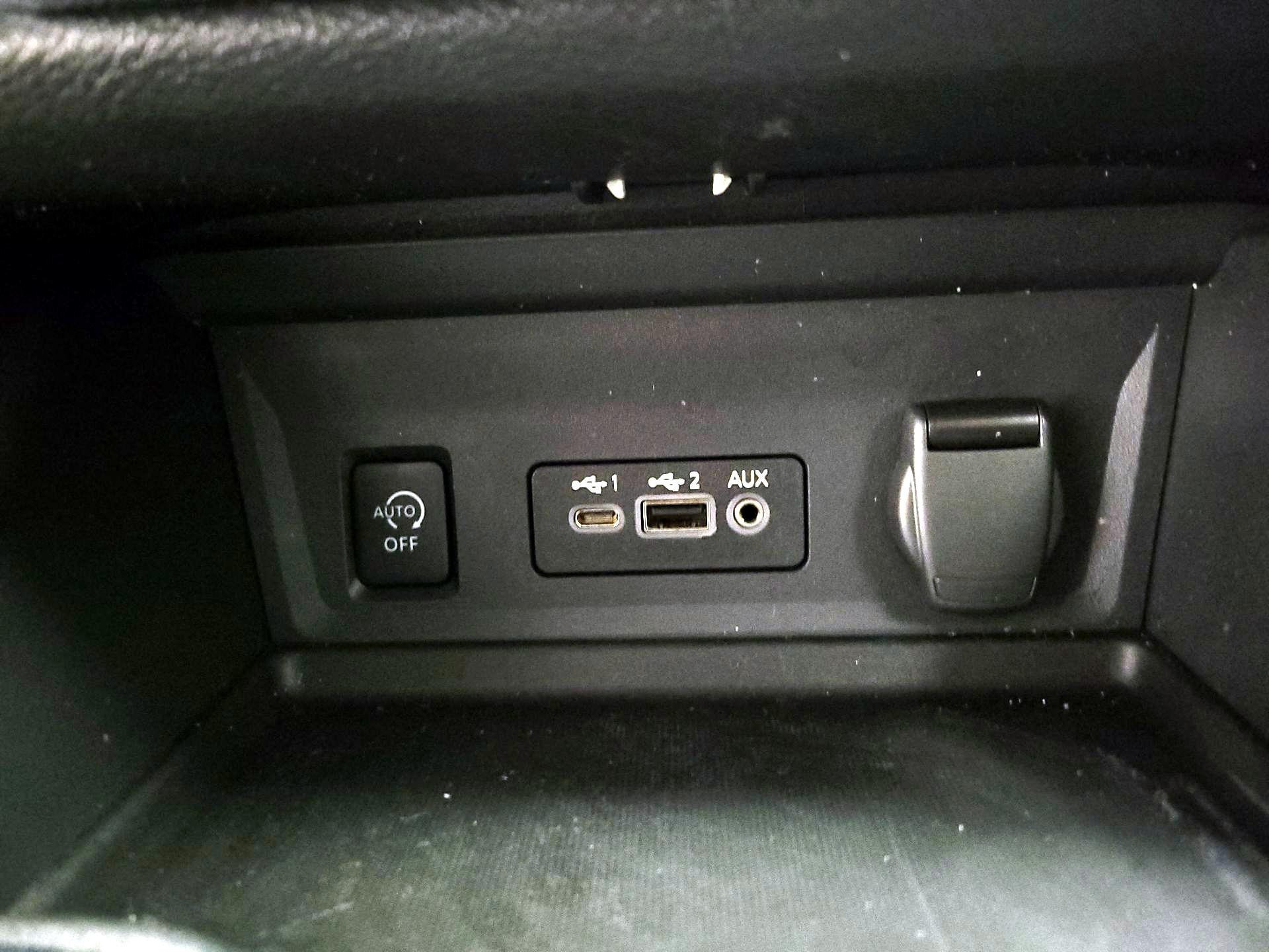 Thumbnail: 2024 Nissan Sentra - 18