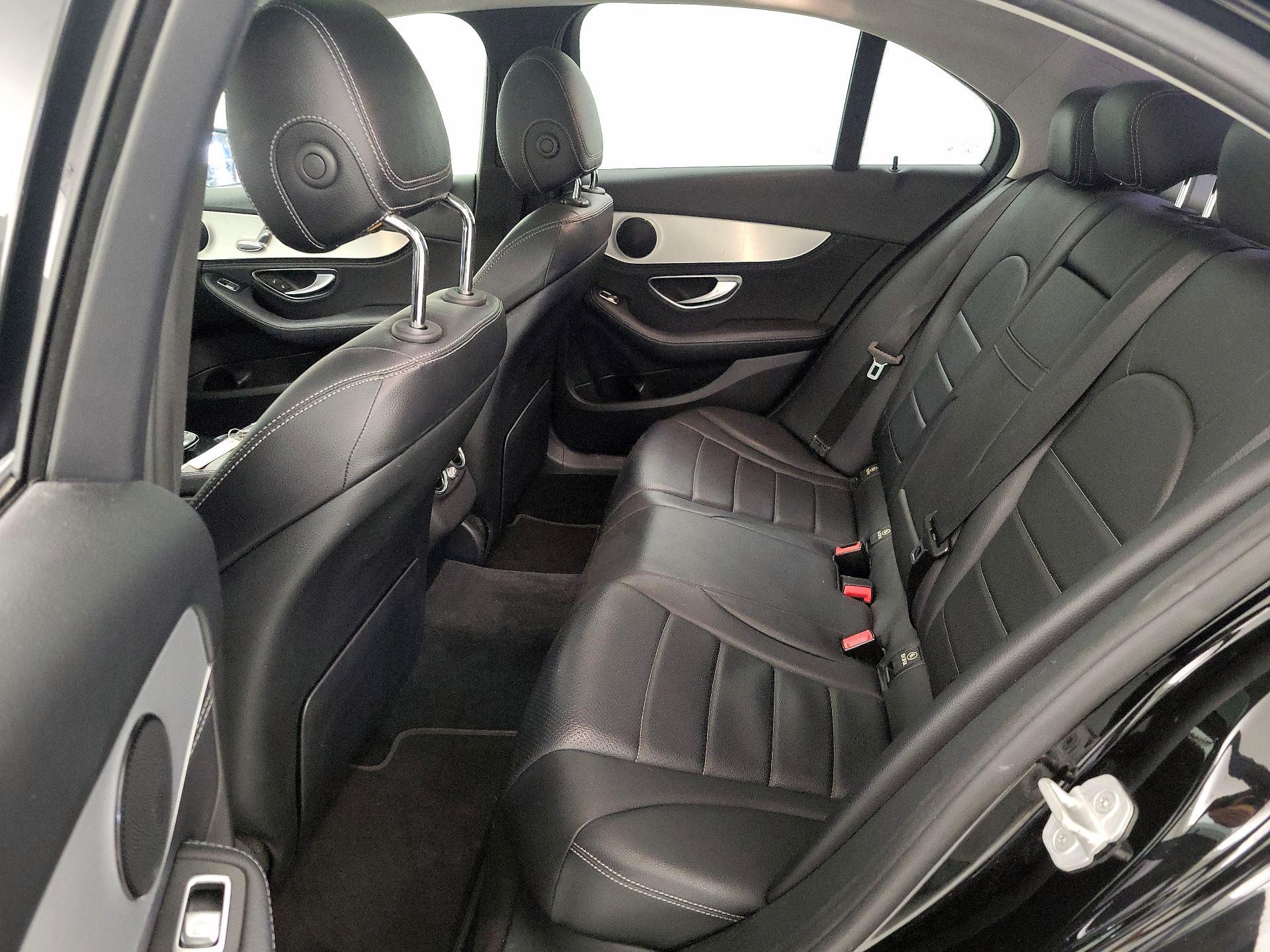 Thumbnail: 2016 Mercedes-Benz C-Class - 19