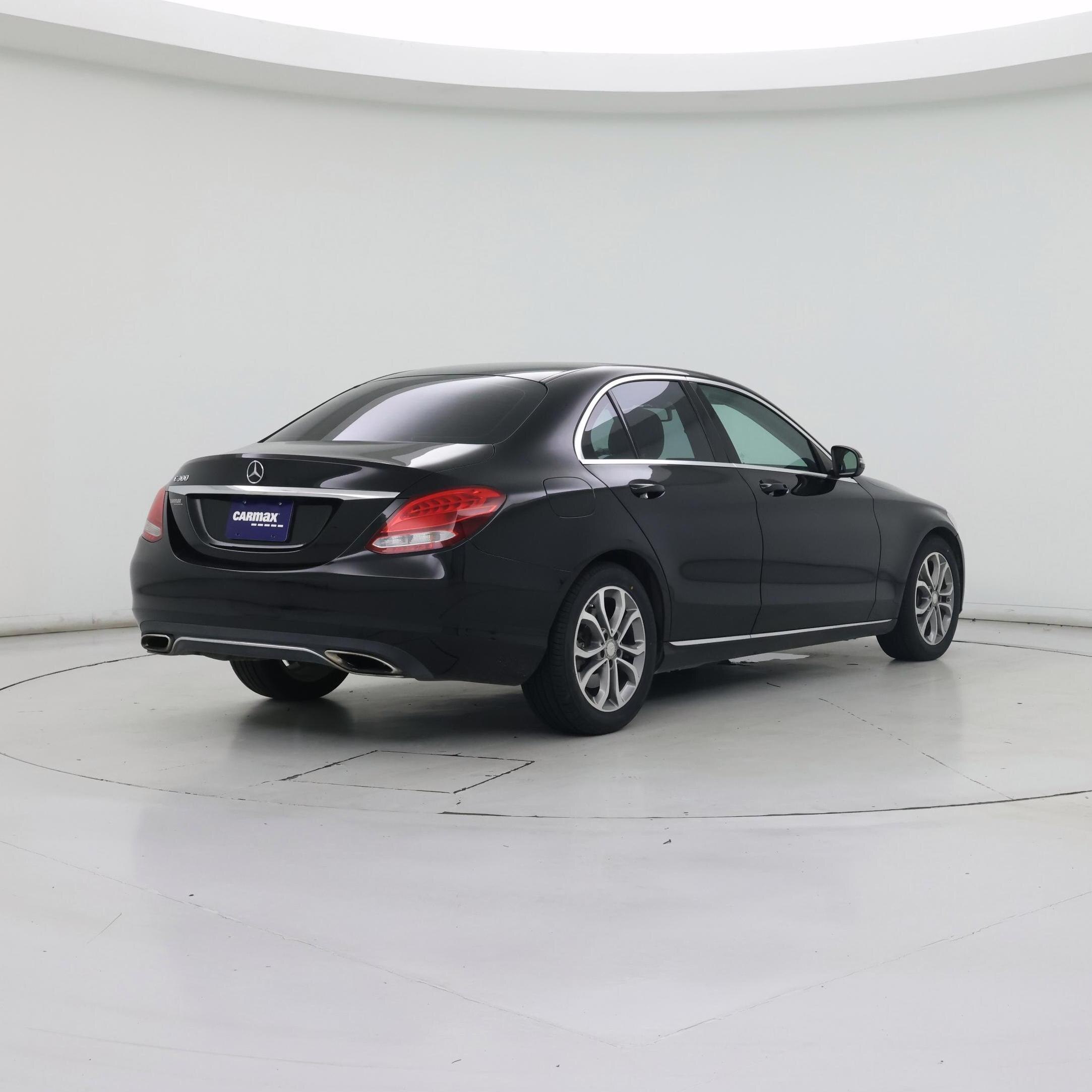 Thumbnail: 2016 Mercedes-Benz C-Class - 8