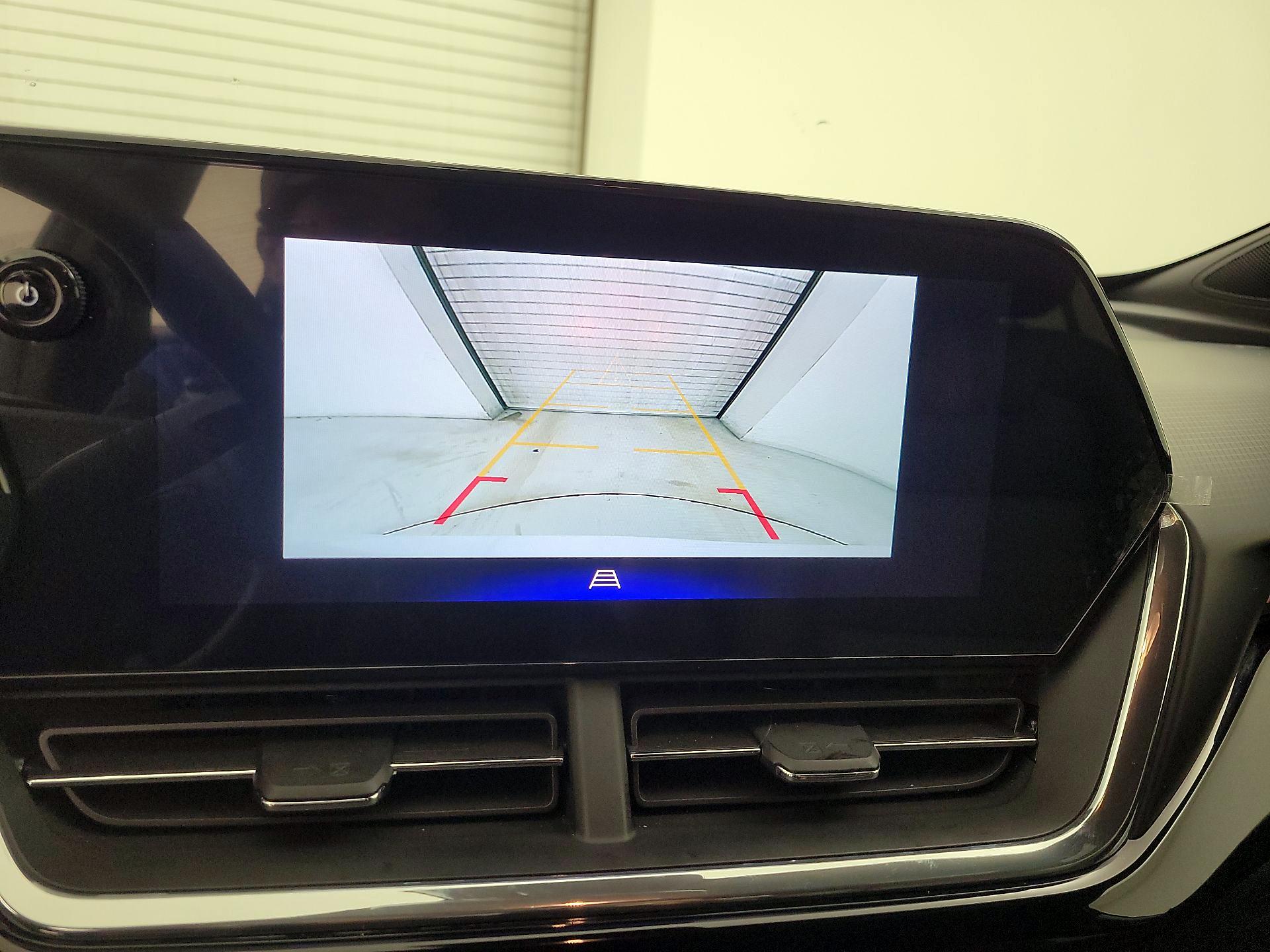 Thumbnail: 2025 Chevrolet Trax - 14